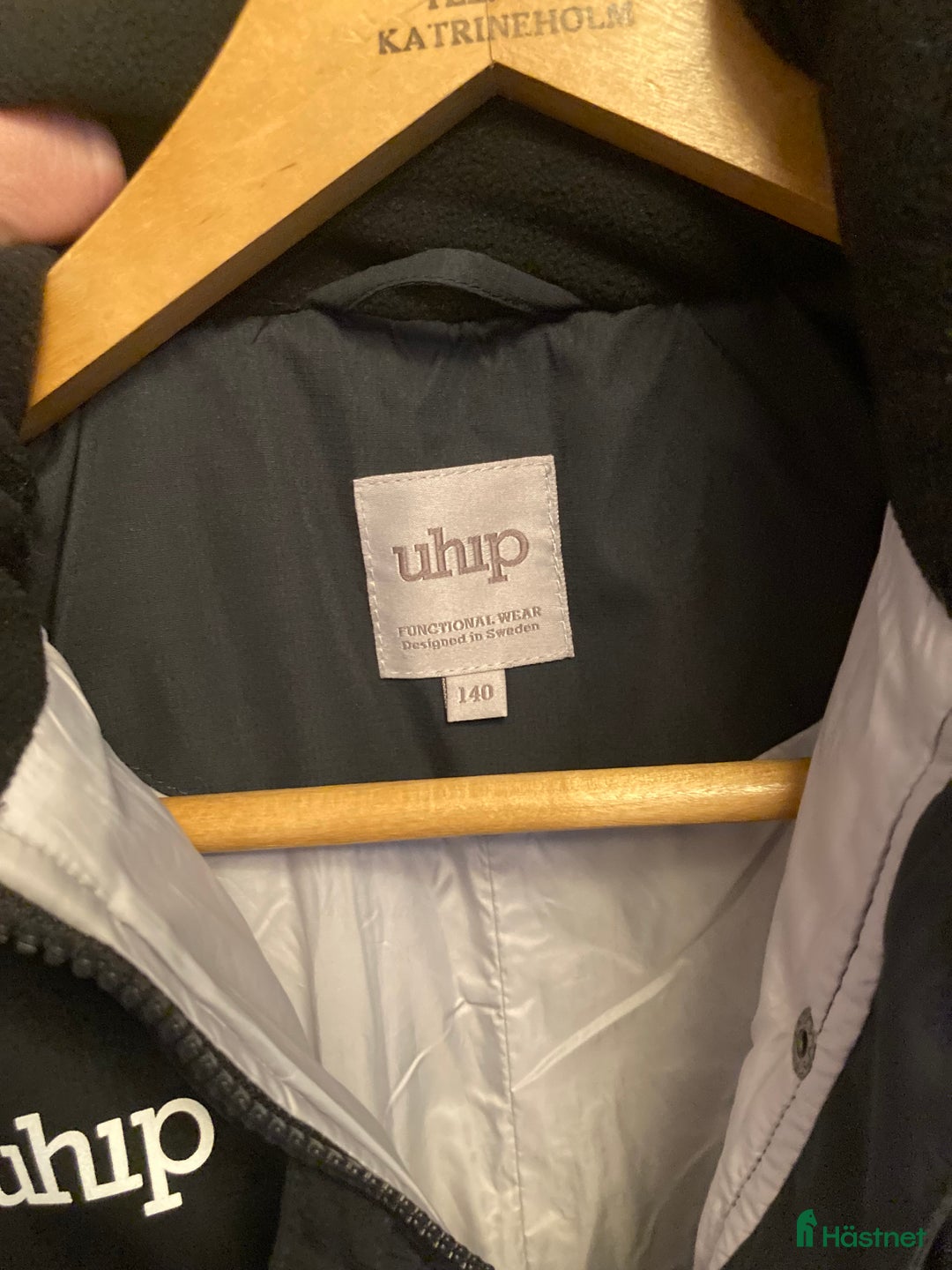 Jackor & Kavajer ryttarutrustning till salu: Uhip ice coat strl 140 i Katrineholm - Annons 3