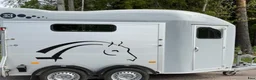 Hästtransporter  fordon & transport till salu: Hästtransport momsad - Annons 1