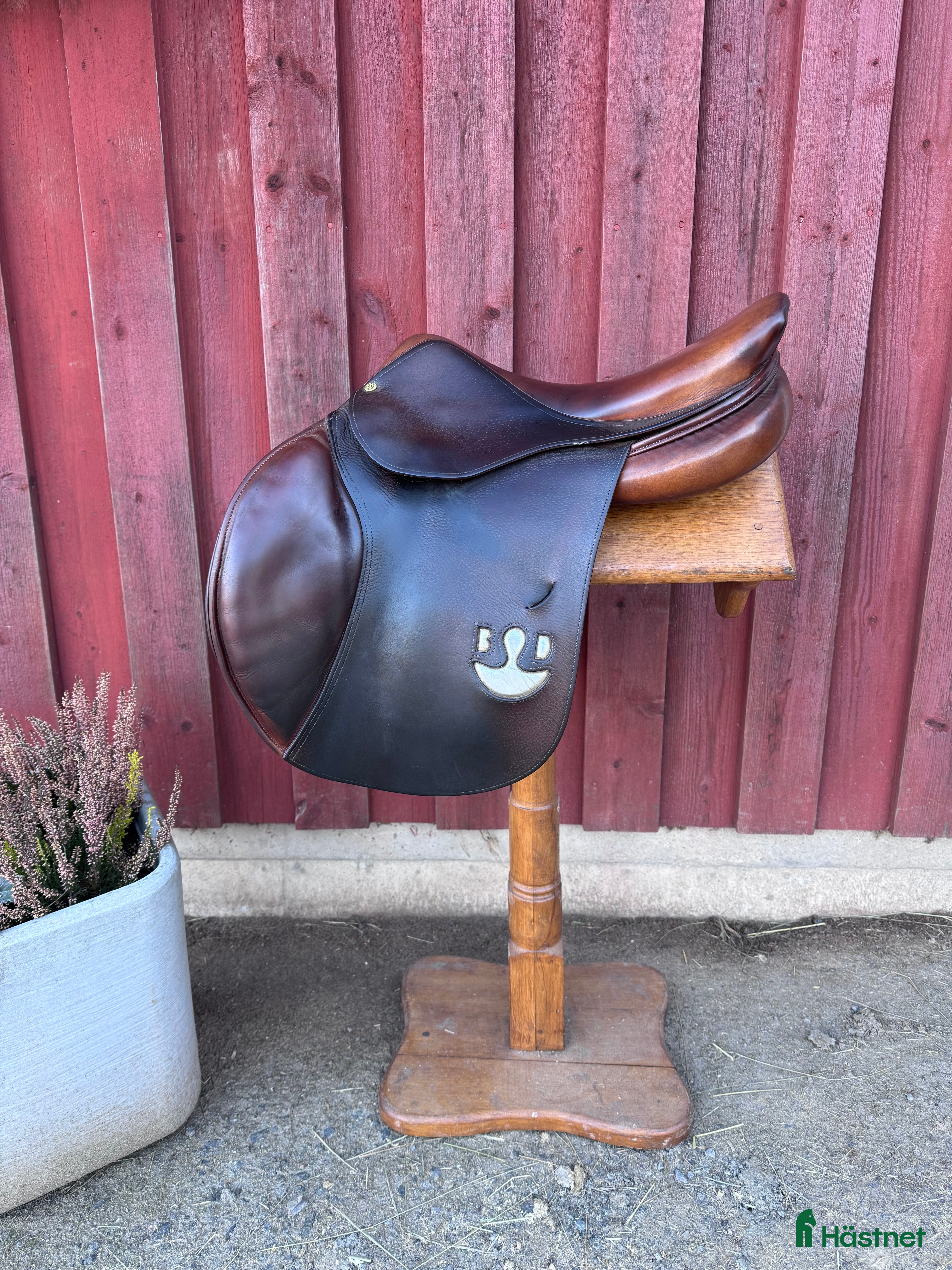 Sadlar hästutrustning till salu: Bruno Delgrange Partition i Mullsjö - Annons 2