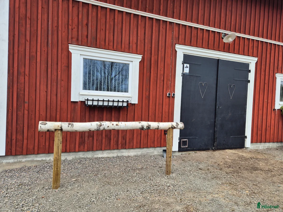  stallplats finnes: Stallplats  i Bergvik - Annons 2