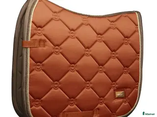 Schabrak & Vojlockar hästutrustning till salu: Es shabrak i Flyinge - Annons 2