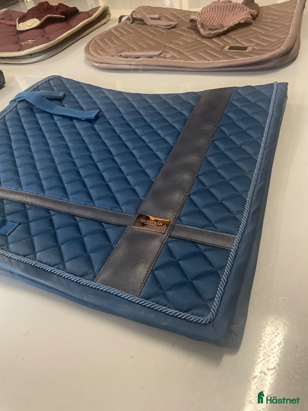 Schabrak & Vojlockar hästutrustning till salu: Equestrian Stockholm Schabrak - Annons 5