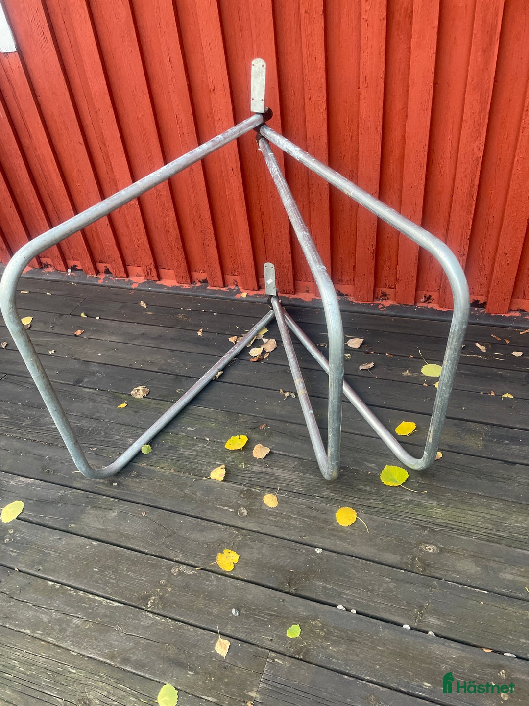 Stallinredning, stängsel & gård övrig utrustning till salu: Täckeshängare i galvaniserat stål i Norra Sorunda - Annons 1