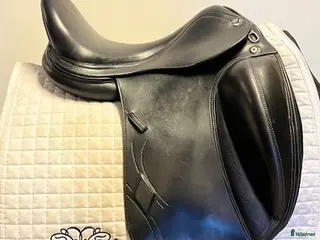 Sadlar hästutrustning till salu: Dressyrsadel Prestige Philosophy 16" i Uppsala - Annons 4