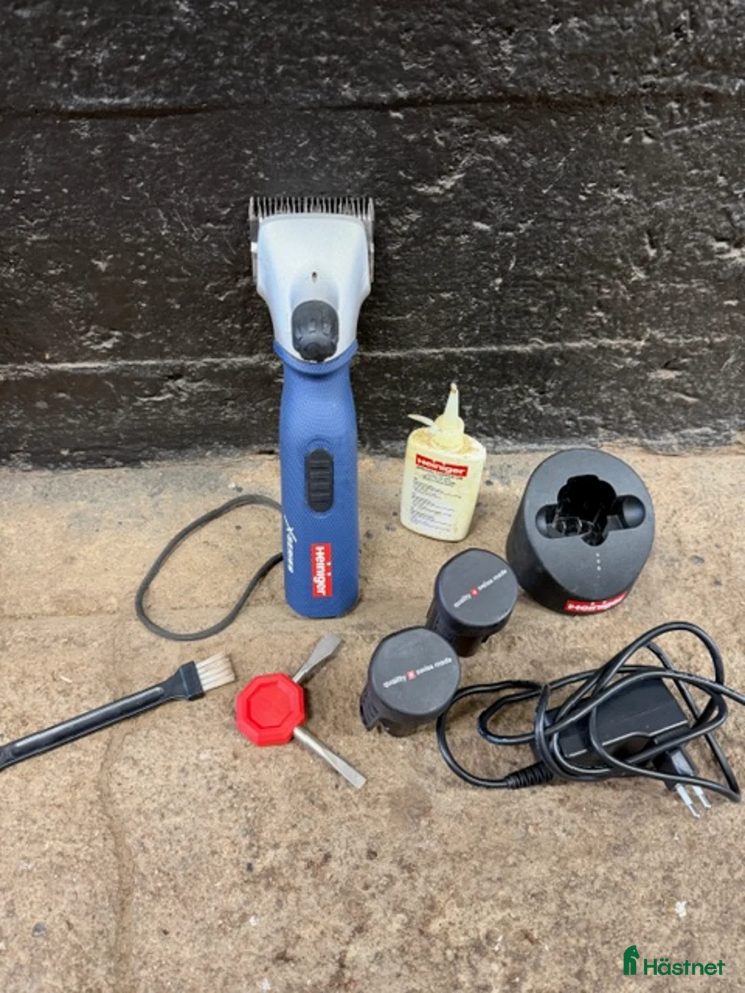 Övrig utrustning övrig utrustning till salu: Klippmaskin Heiniger sladdlös - Annons 1