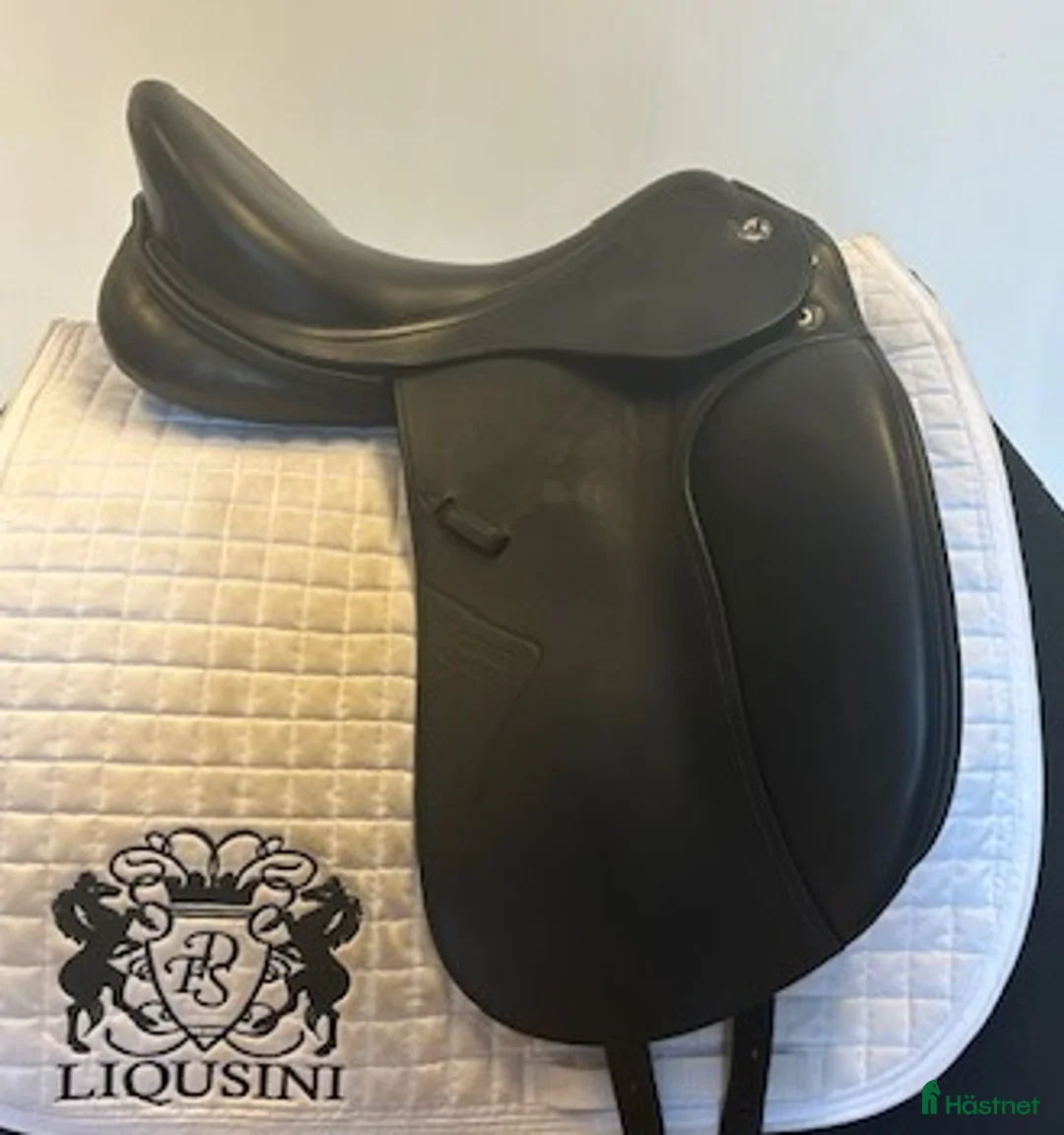 Sadlar hästutrustning till salu: Dressyrsadel Prestige Optimax 17" - Annons 1