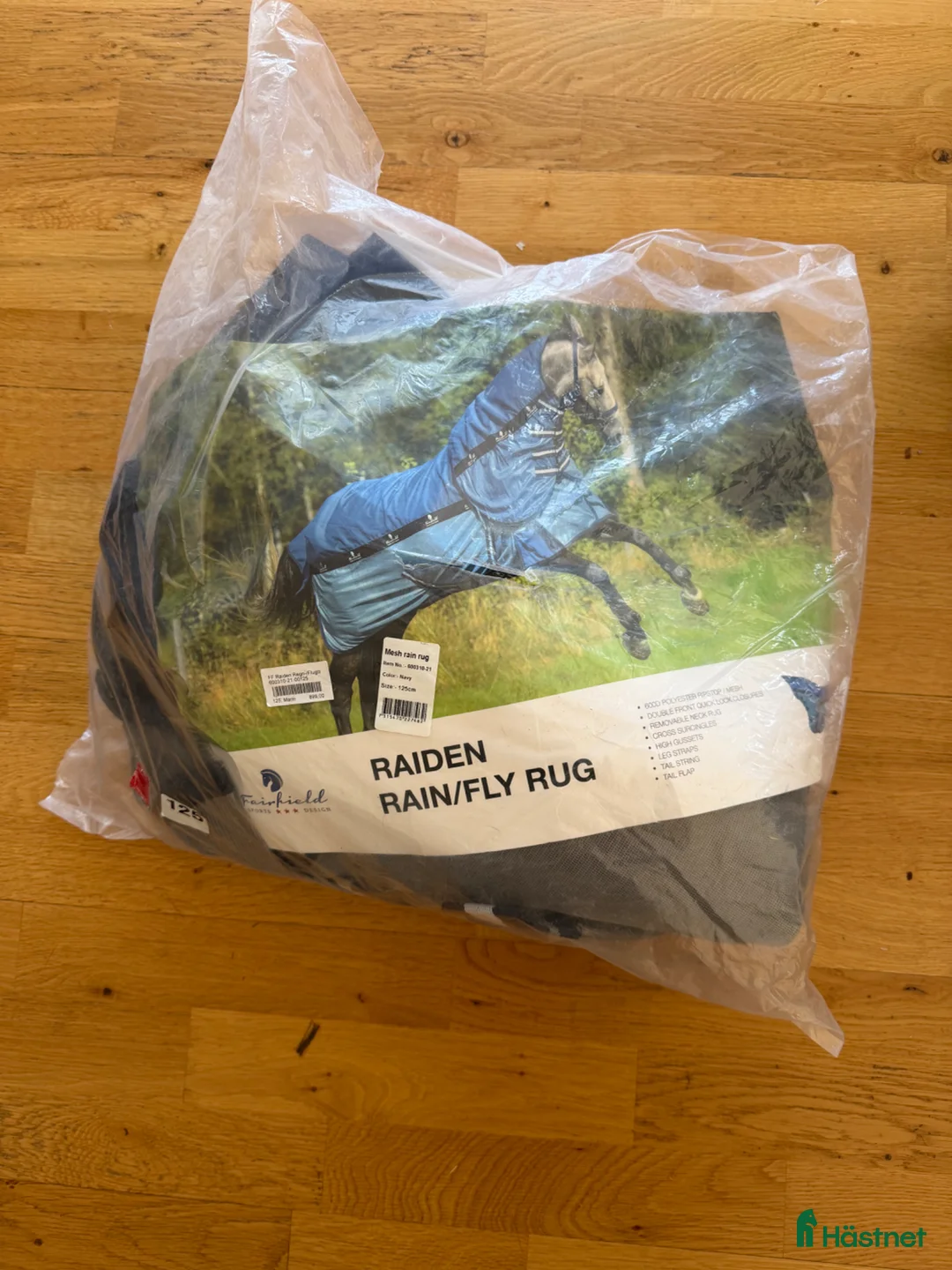 Täcken hästutrustning till salu: Regn- och flugtäcke - Annons 3