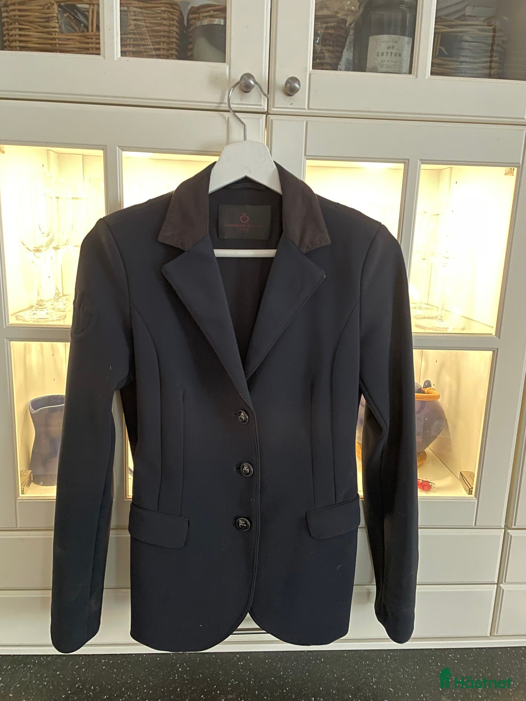 Jackor & Kavajer ryttarutrustning till salu: 🌟CT-Kavaj🌟 i Hudiksvall - Annons 1