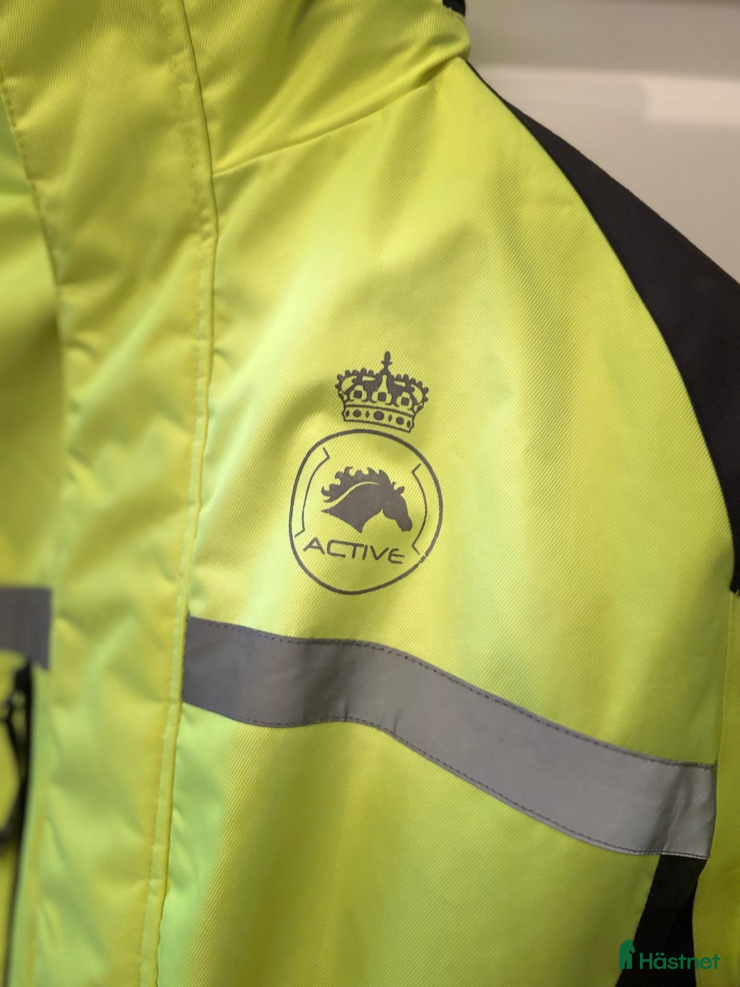 Jackor & Kavajer ryttarutrustning till salu: Reflexjacka Active Riding Wear i Halmstad - Annons 2