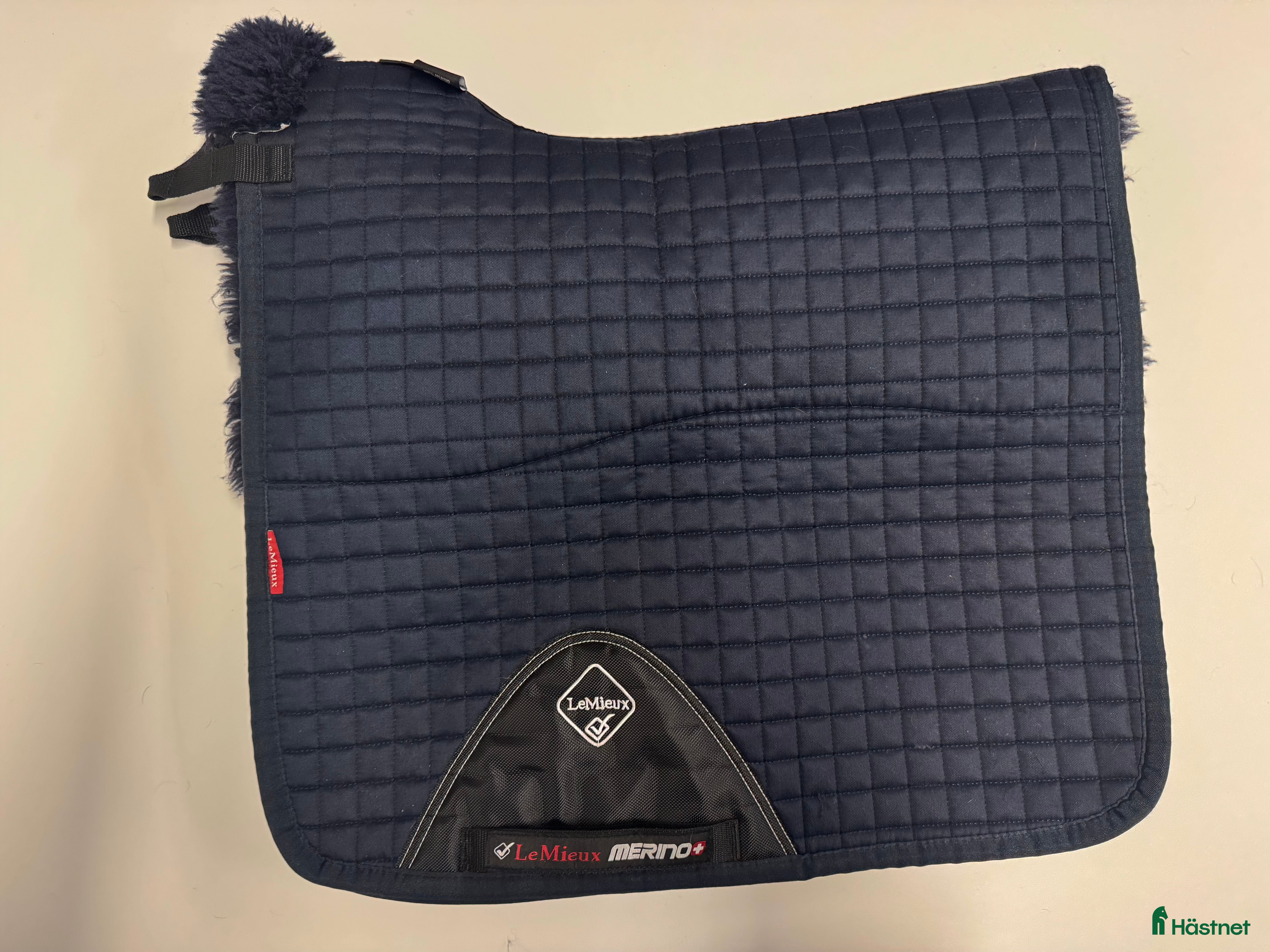 Schabrak & Vojlockar hästutrustning till salu: Lemieux merino schabrak  i Täby - Annons 6