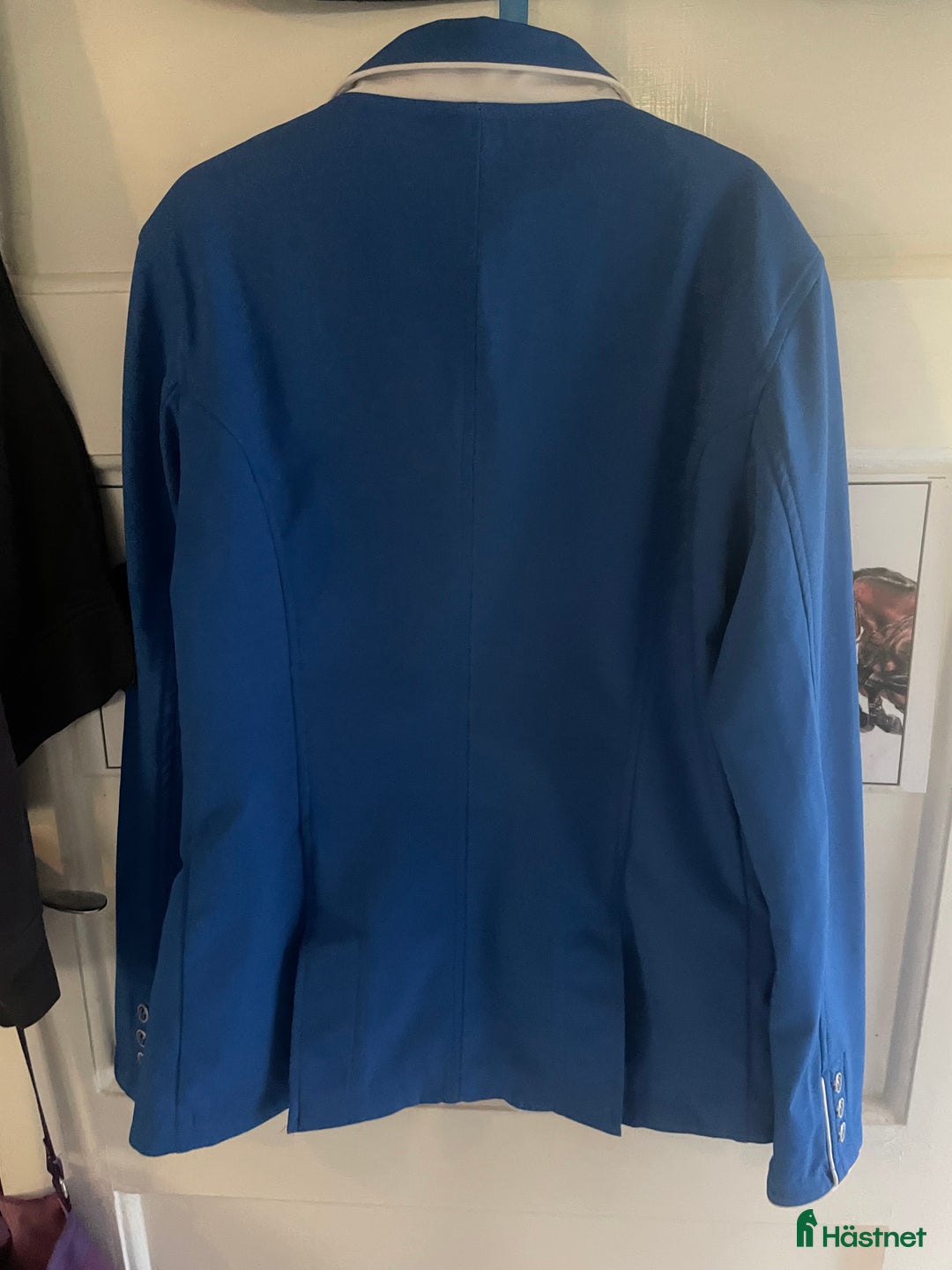 Jackor & Kavajer ryttarutrustning till salu: Blå kavaj  i Stigtomta - Annons 3