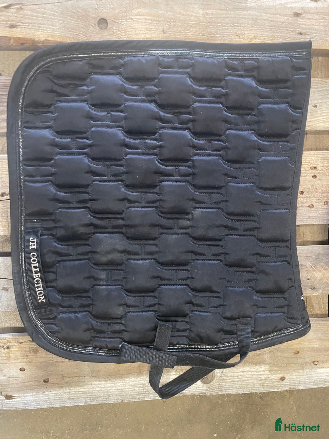 Schabrak & Vojlockar hästutrustning till salu: Dressyr schabrak  i Umeå - Annons 1