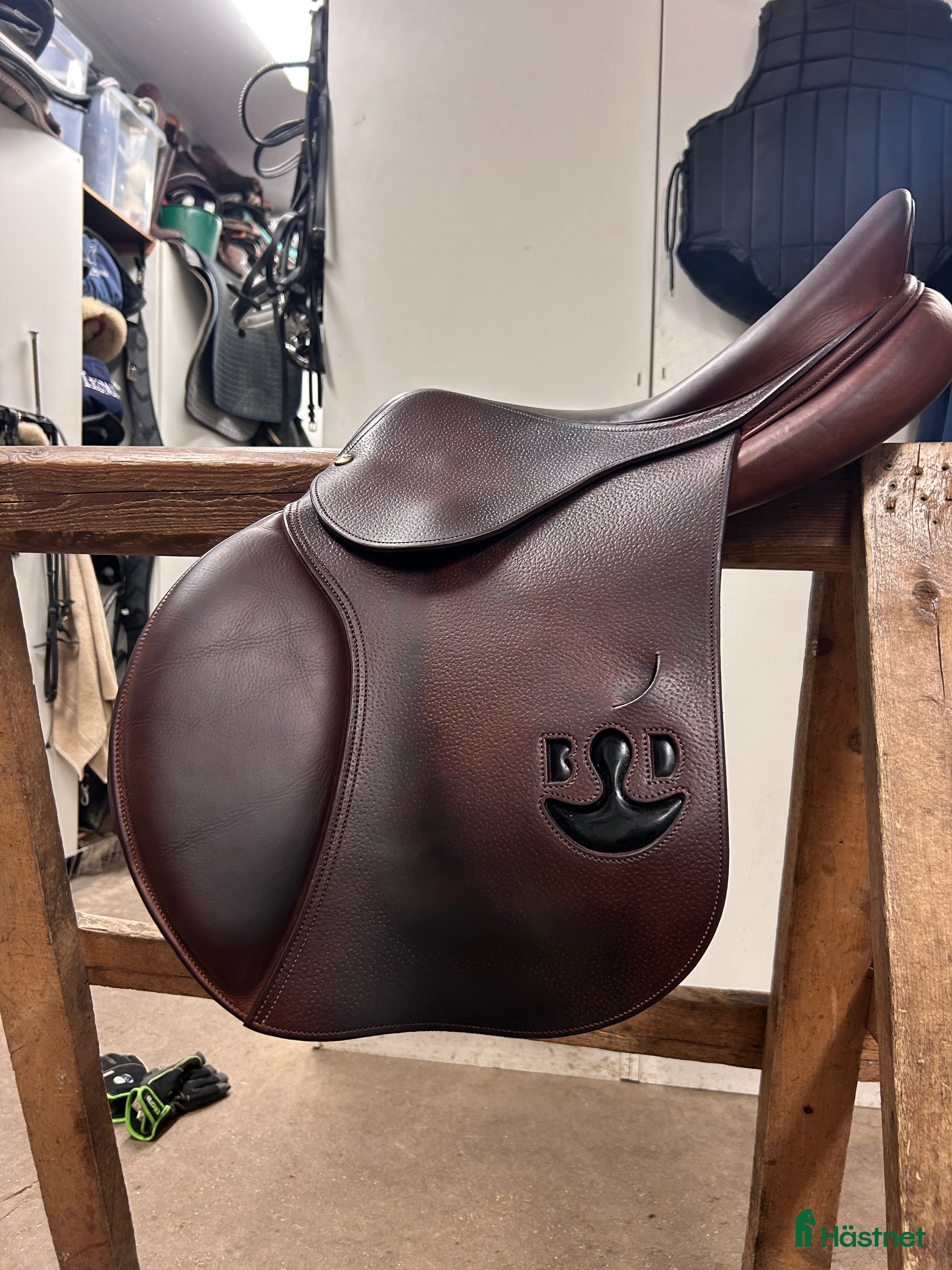 Sadlar hästutrustning till salu: Bruno Delgrange  i Ingarö - Annons 19