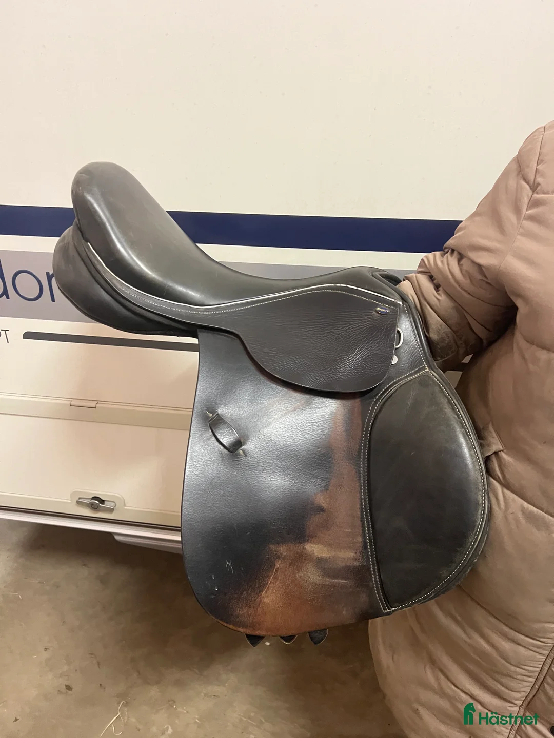 Sadlar hästutrustning till salu: Kadett allroundsadel 17,5” – 1500 MW i Korskrogen - Annons 2