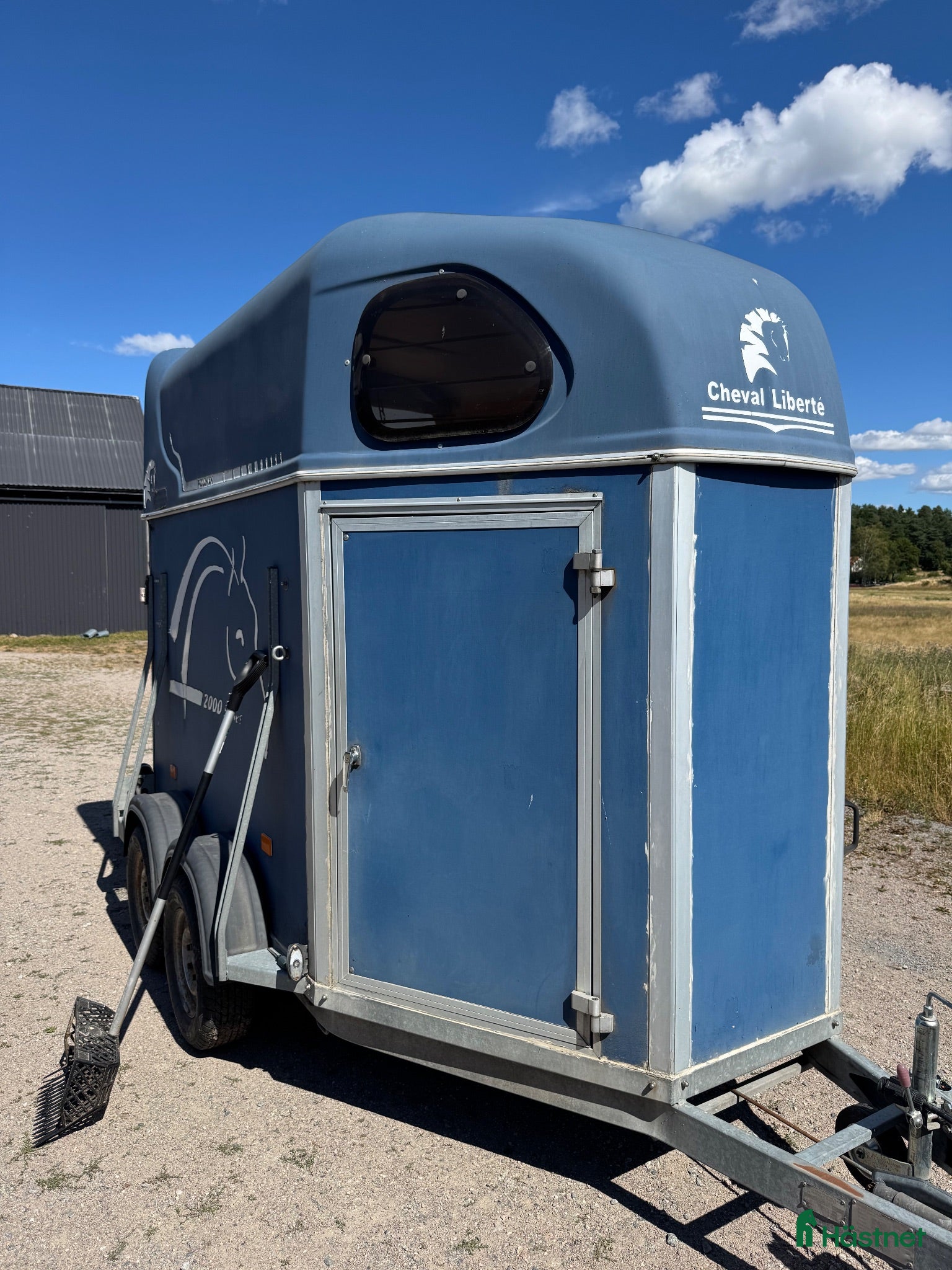 Hästtransporter  fordon & transport till salu: Begagnad trailer i fint skick!  - Annons 1