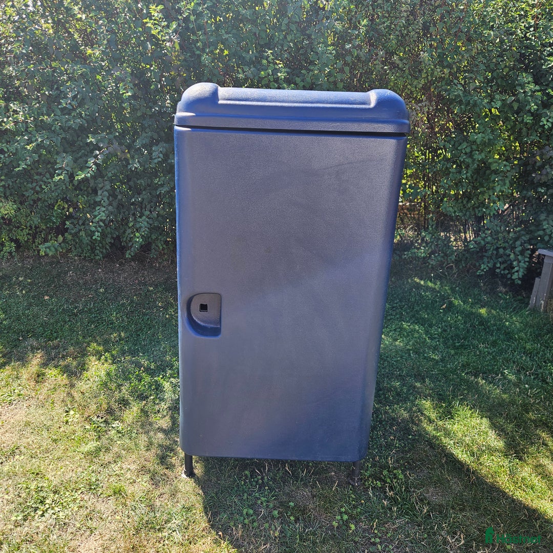 Övrig utrustning övrig utrustning till salu: Sadelskåp med hjul i Kalmar - Annons 1