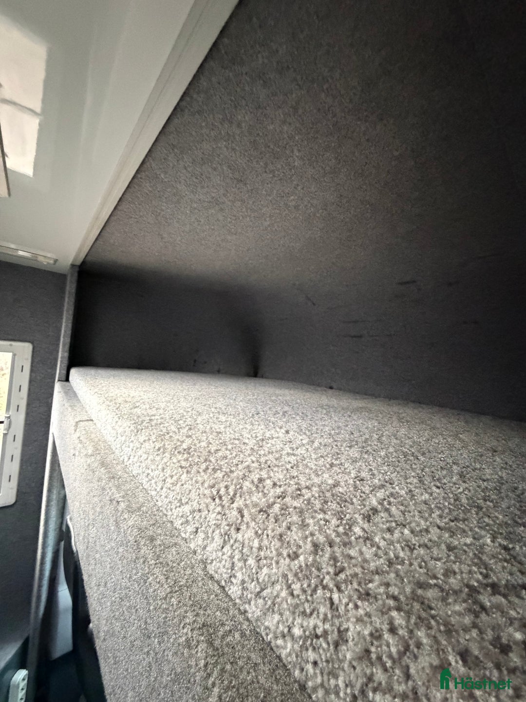 Hästlastbilar  fordon & transport till salu: Boj Hästlastbil med Bodel B-körkort  i Västerås - Annons 13