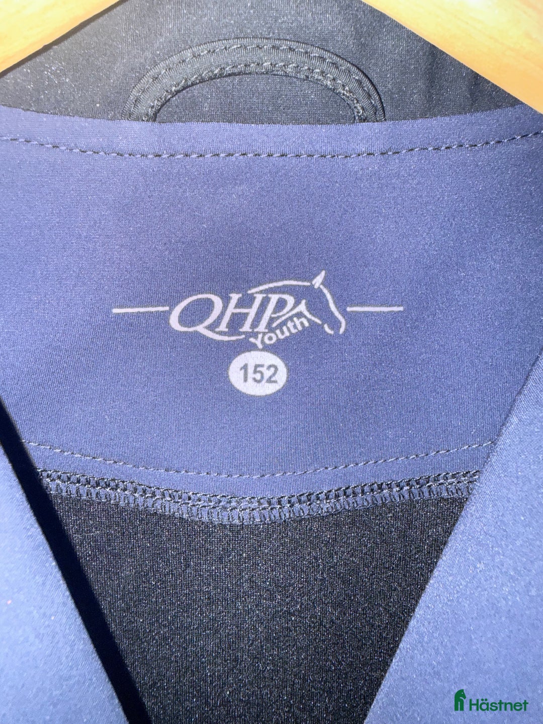 Jackor & Kavajer ryttarutrustning till salu: Jätte fin marin blå kavaj från ohp i Vallentuna - Annons 2