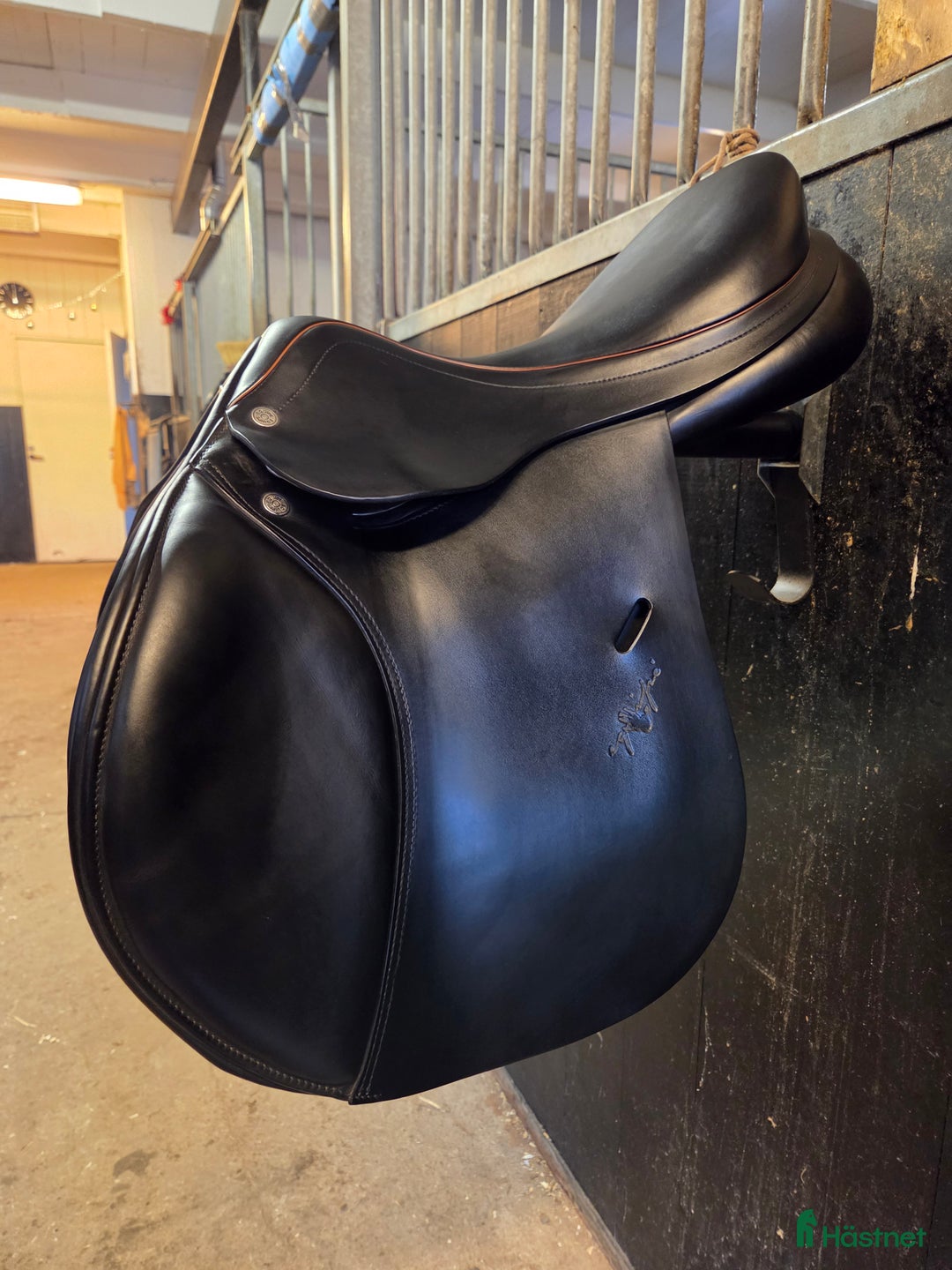 Sadlar hästutrustning till salu: Equipe Expression i nyskick i Bromölla - Annons 1