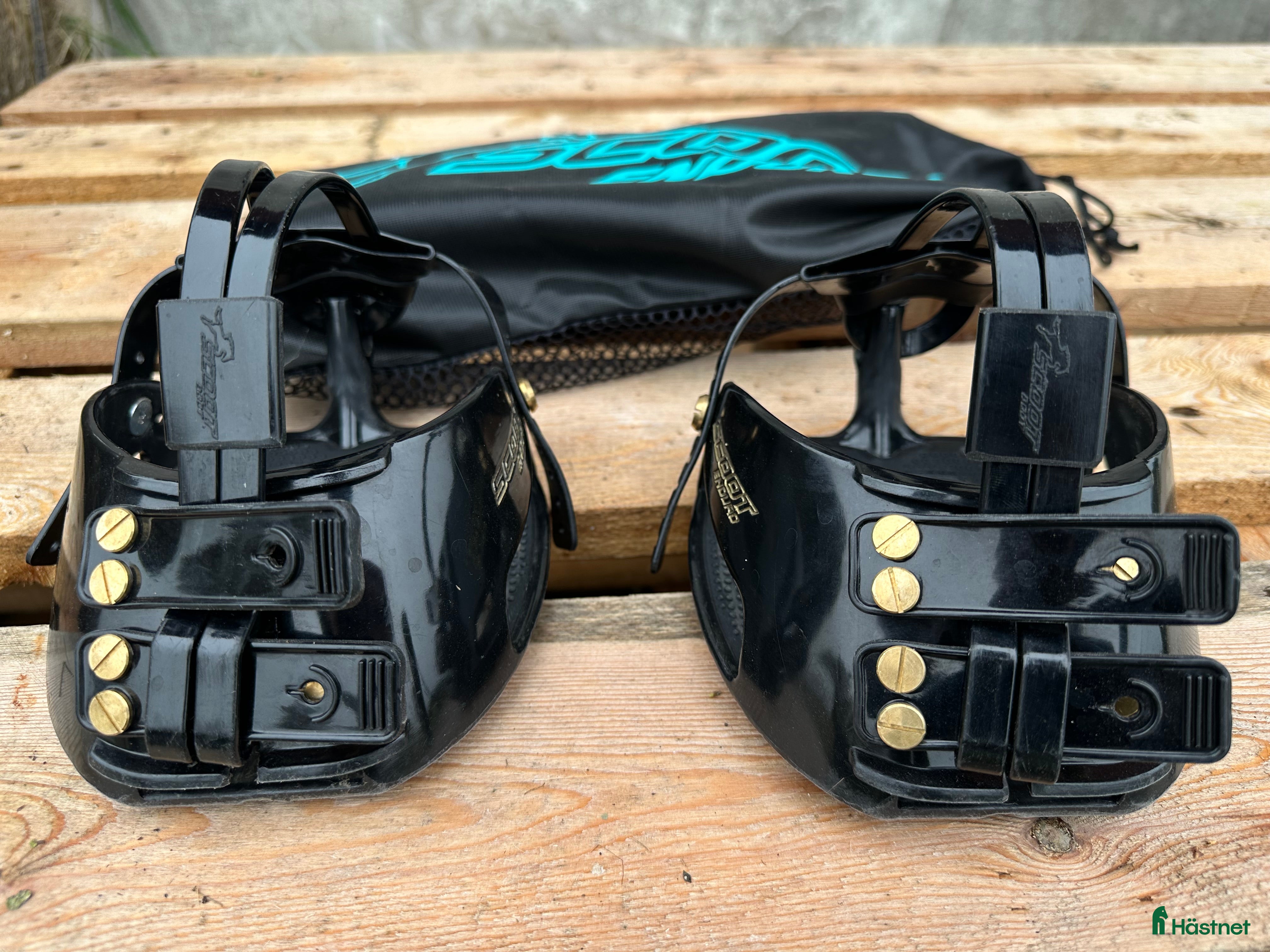 Övrig Hästutrustning hästutrustning till salu: Scootboots Adjust/Enduro i Vaggeryd - Annons 1