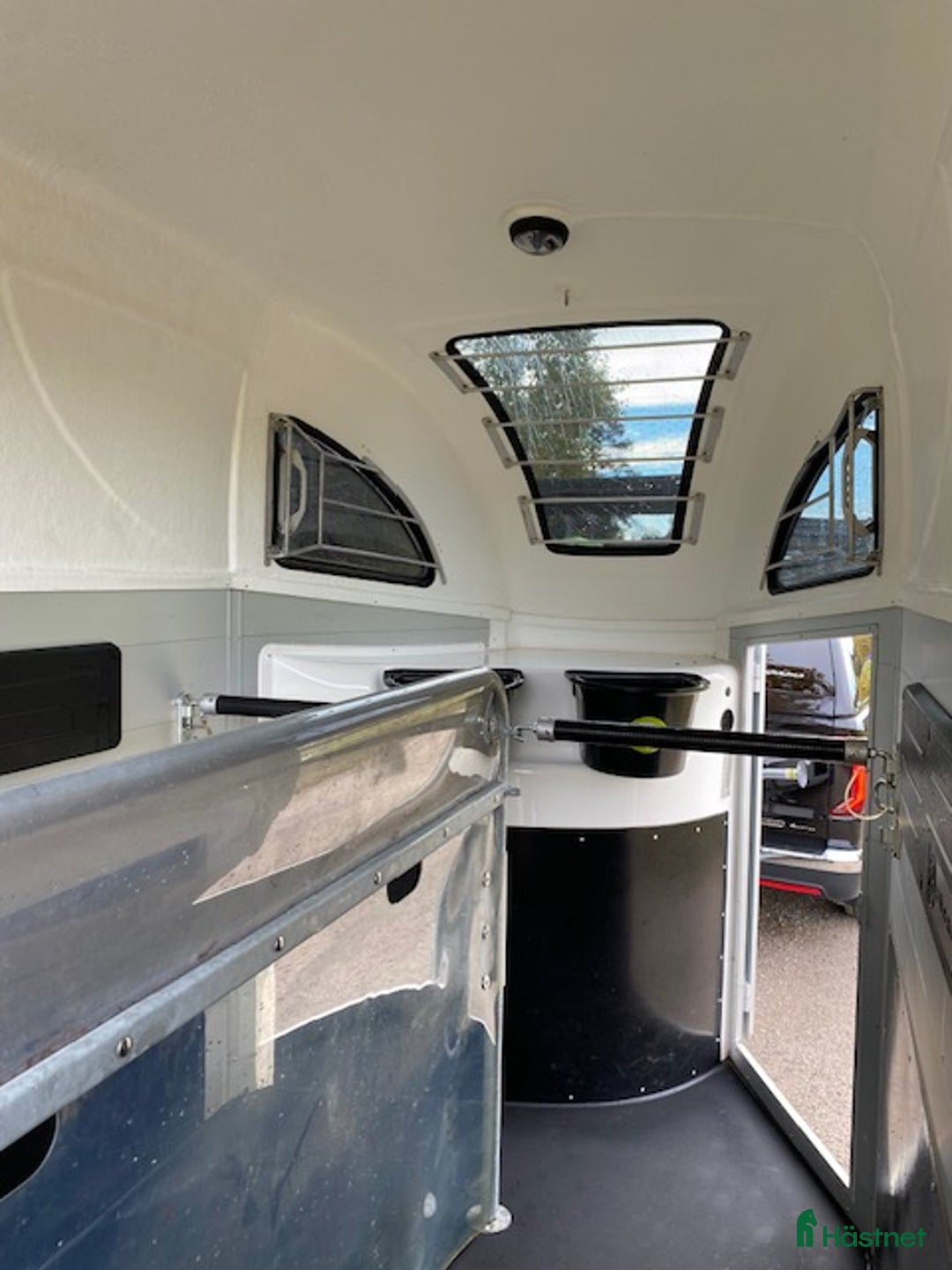 Hästtransporter  fordon & transport till salu: Hästransport  i Kinnarumma - Annons 5