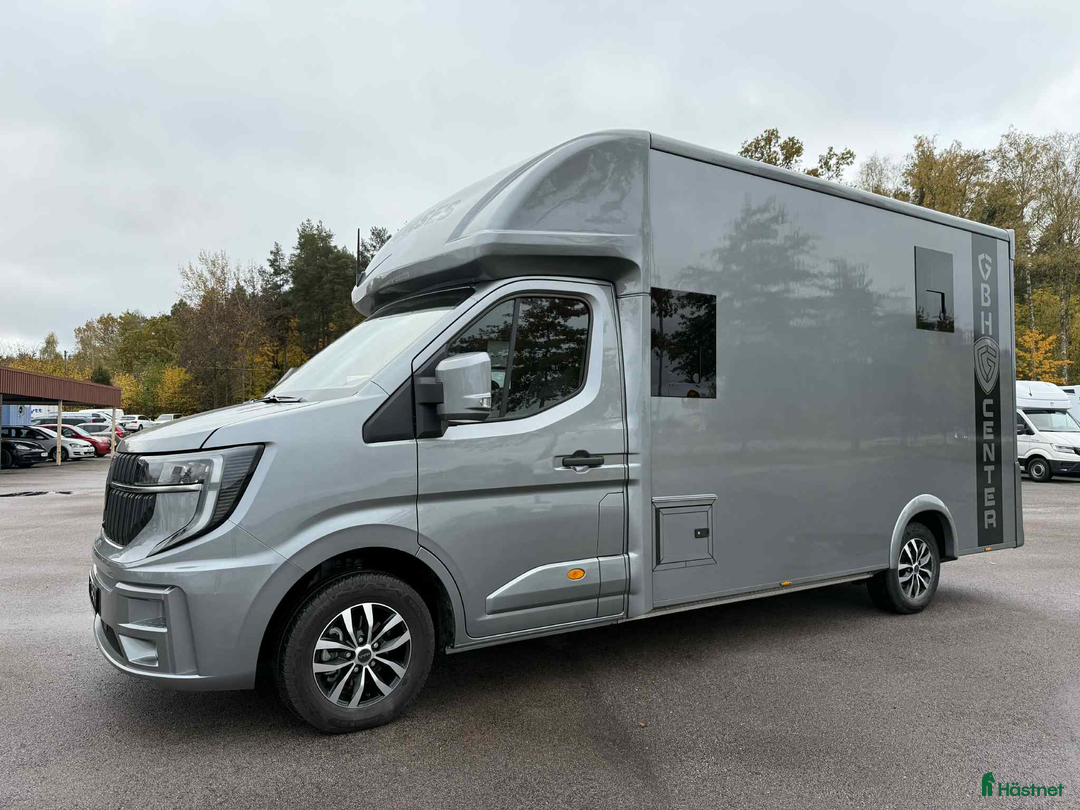 Hästlastbilar  fordon & transport till salu: NORDIC HORSE 5 STUTERI *HÖG LASTVIKT* i Köping - Annons 4