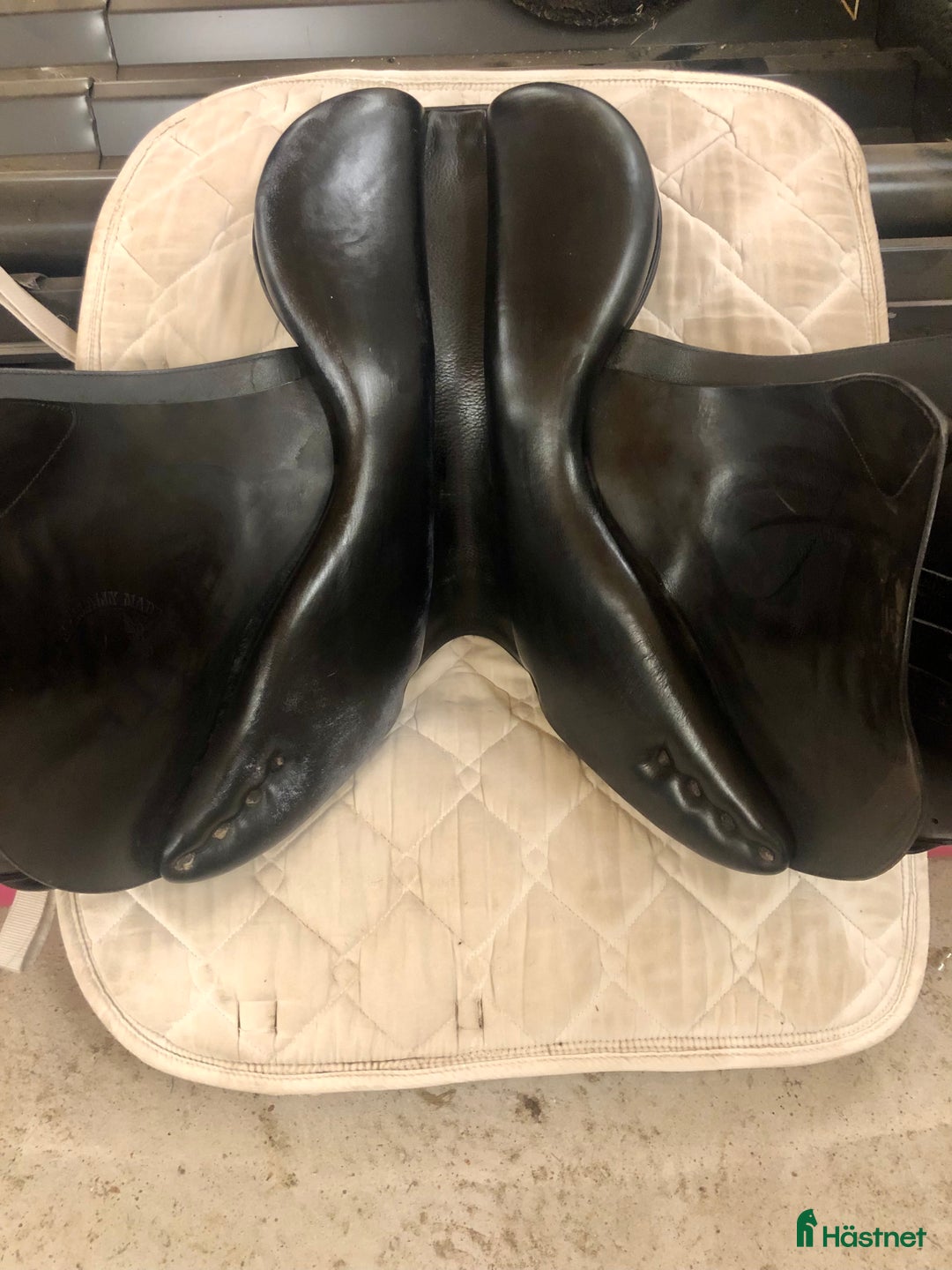 Sadlar hästutrustning till salu: Zaldi hoppsadel i Bergkvara - Annons 7