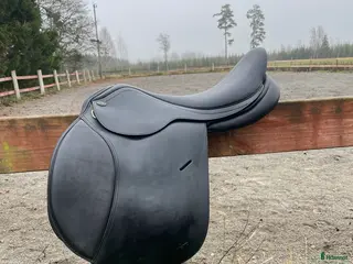 Sadlar hästutrustning Superfin Santa Cruz Celine UG i Nyköping - Annons 9
