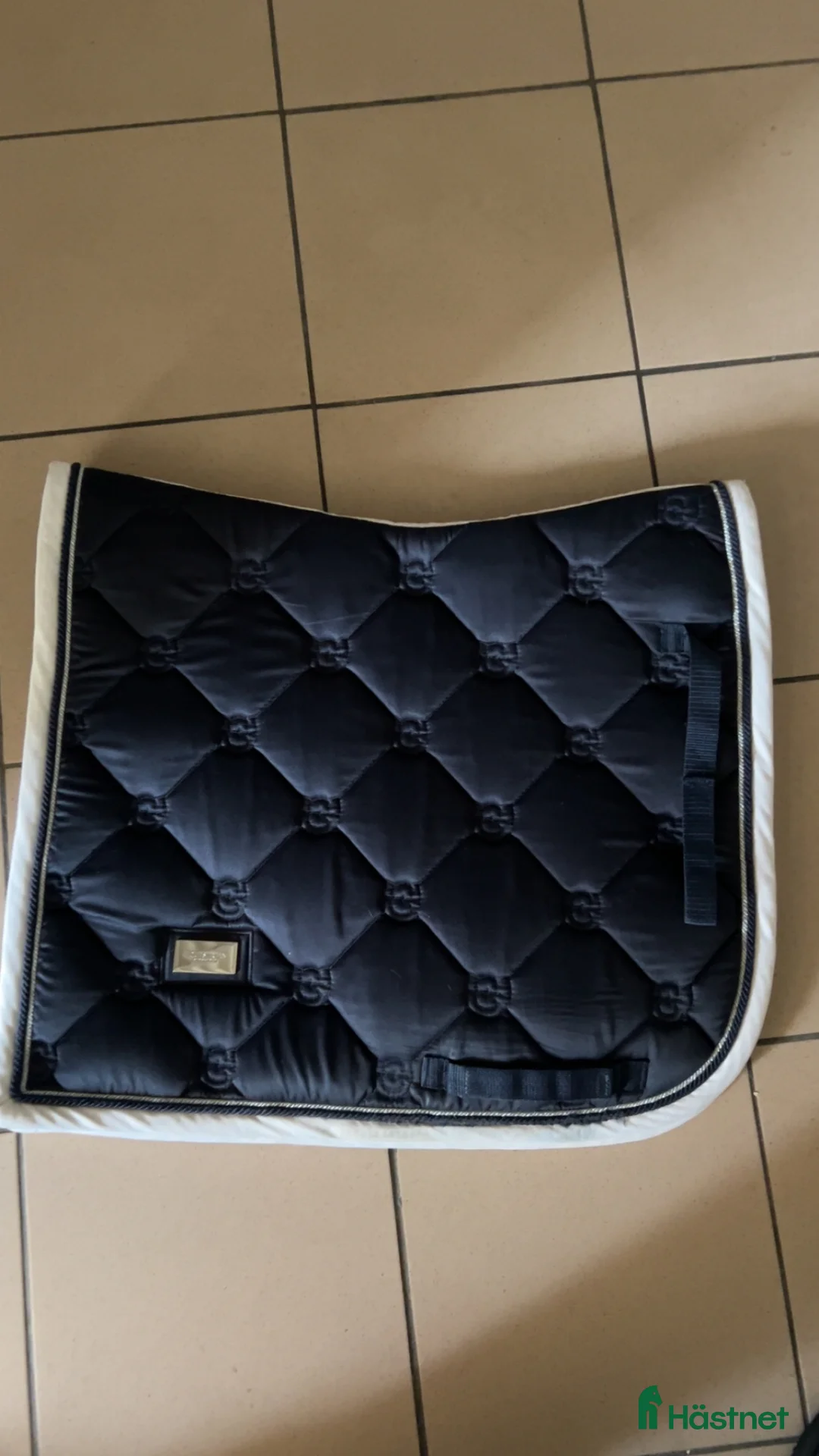 Schabrak & Vojlockar hästutrustning till salu: Equestrian stockholm schabrak  - Annons 2