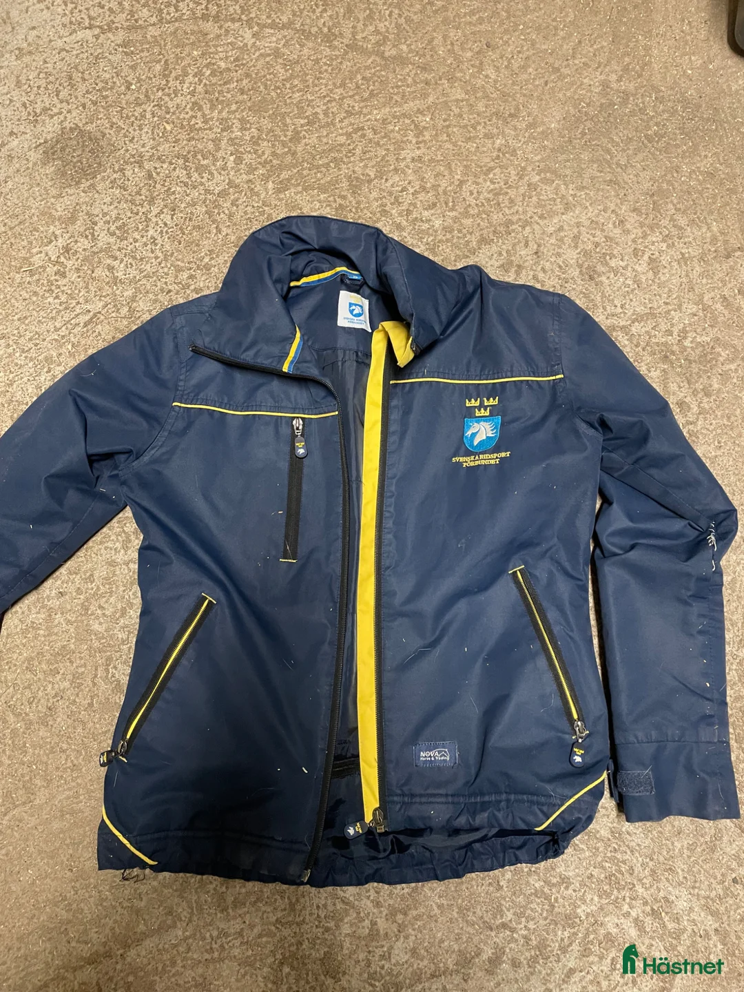 Jackor & Kavajer ryttarutrustning till salu: Svenska Ridsportförbundet  - Annons 2