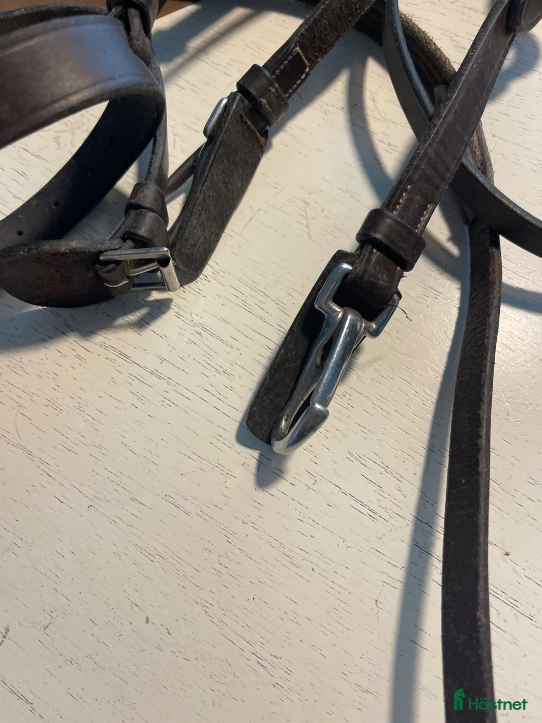 Träns hästutrustning till salu: Dyon träns brunt med clips  - Annons 4