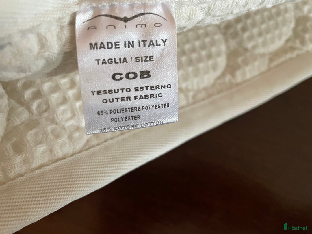 Schabrak & Vojlockar hästutrustning till salu: Schabrak, Animo, vitt, Cob i Västra Frölunda - Annons 3