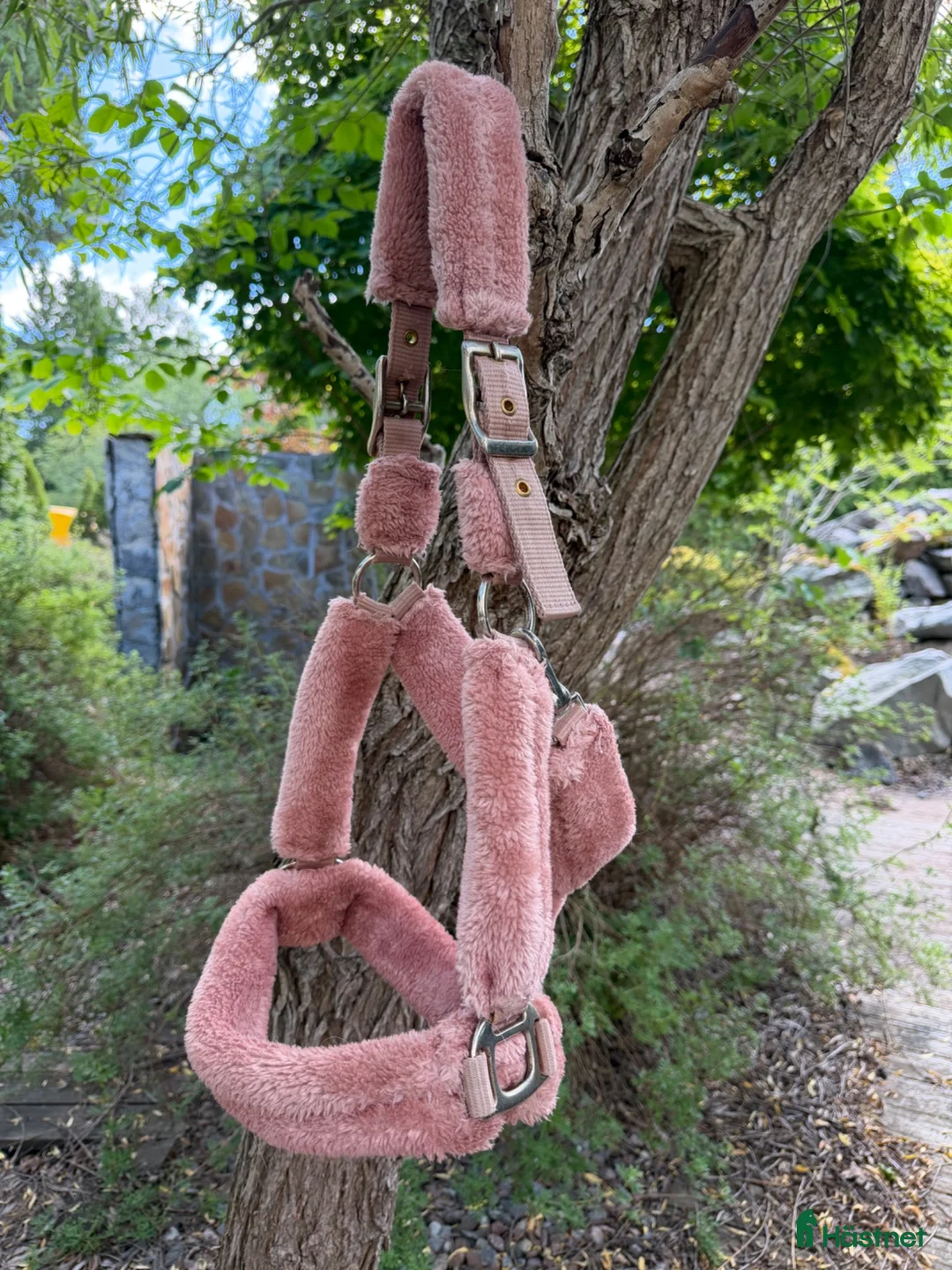 Övrig Hästutrustning hästutrustning till salu: Rosa fluffgrimmor - Annons 2