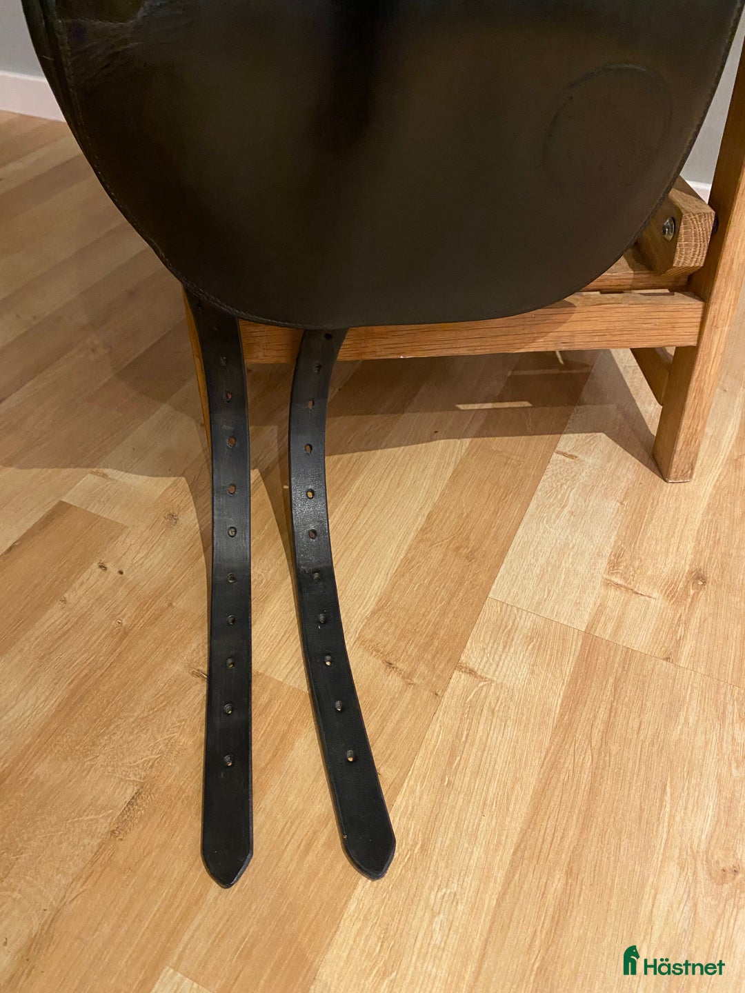 Sadlar hästutrustning till salu: Draupnir 17,5 i fint skick  i Motala - Annons 7