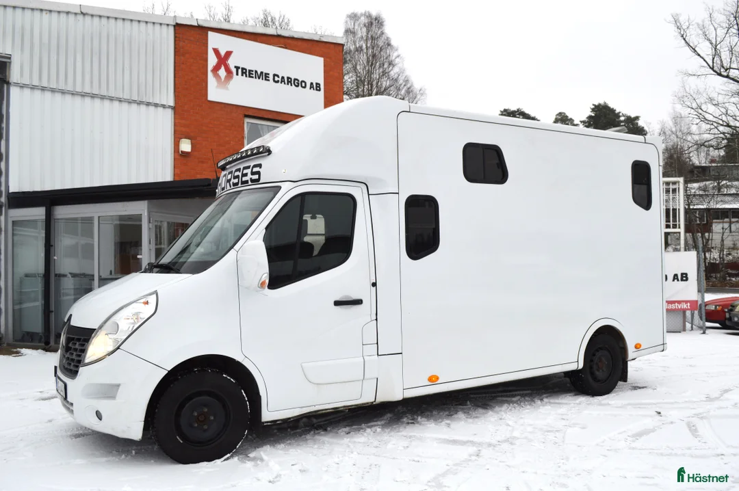 Hästlastbilar  fordon & transport till salu: Horsepartner 2019 5-sits Bominredning i Kvicksund - Annons 5