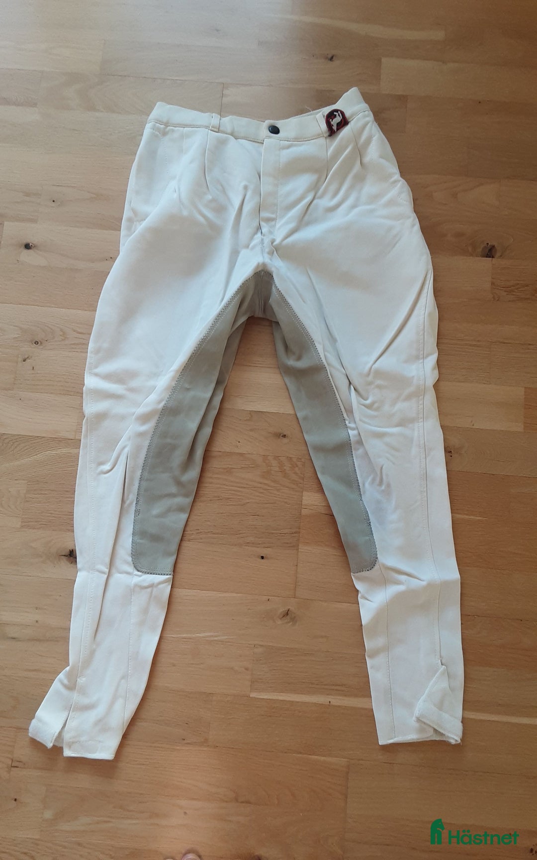 Ridbyxor ryttarutrustning till salu: Vita ridbyxor i Bjuv - Annons 2