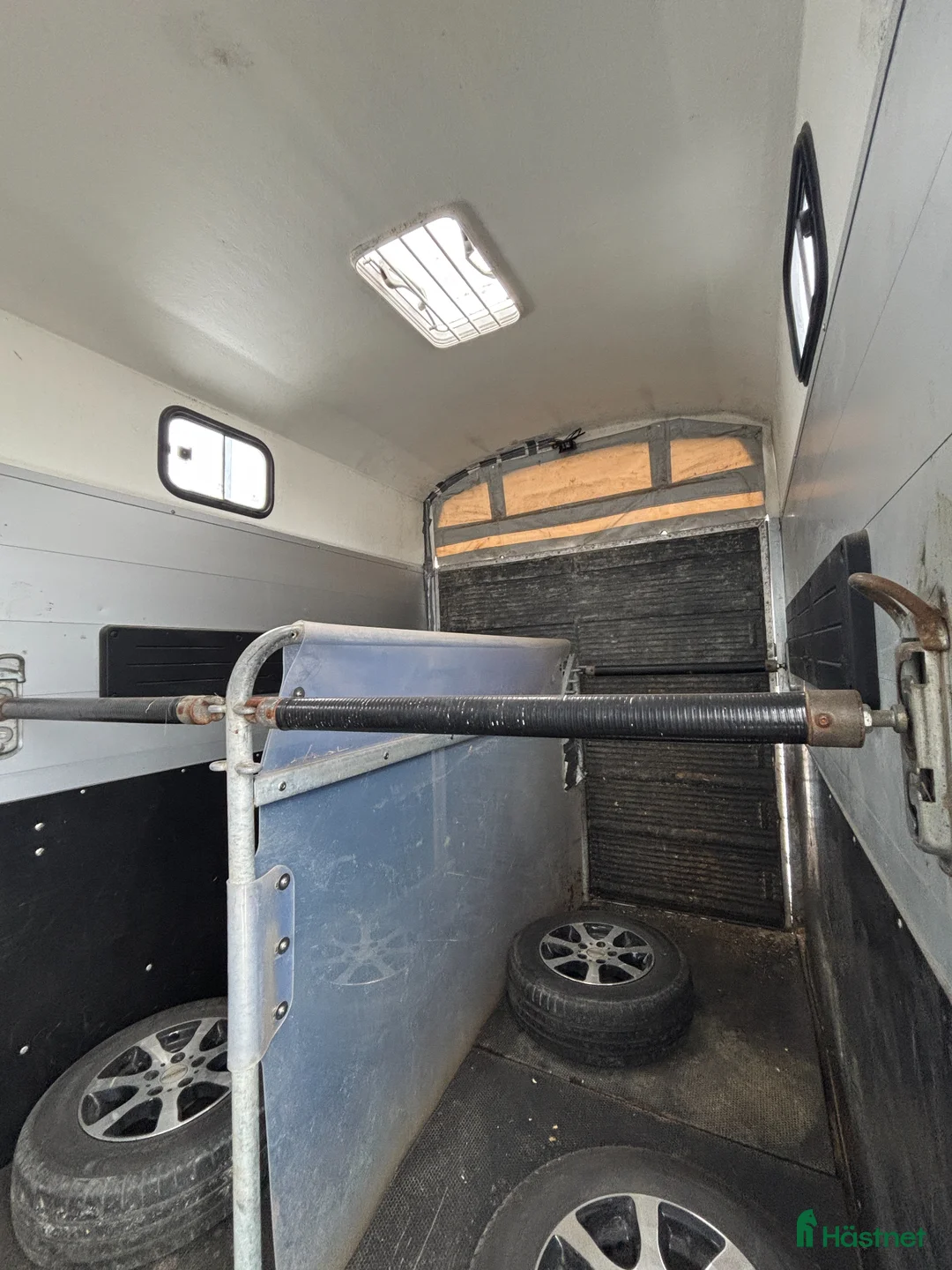Hästtransporter  fordon & transport till salu: Böckmann hästsläp - HORSEPARTNER - Annons 2