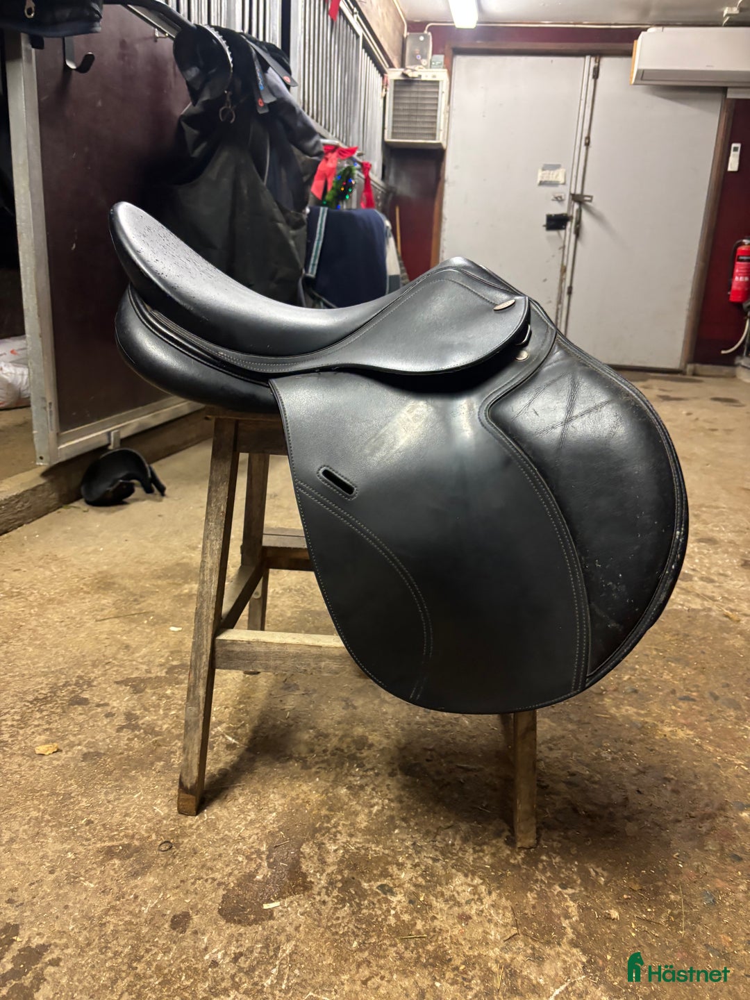Sadlar hästutrustning till salu: En fin tekna sadel i Ljusdal - Annons 5