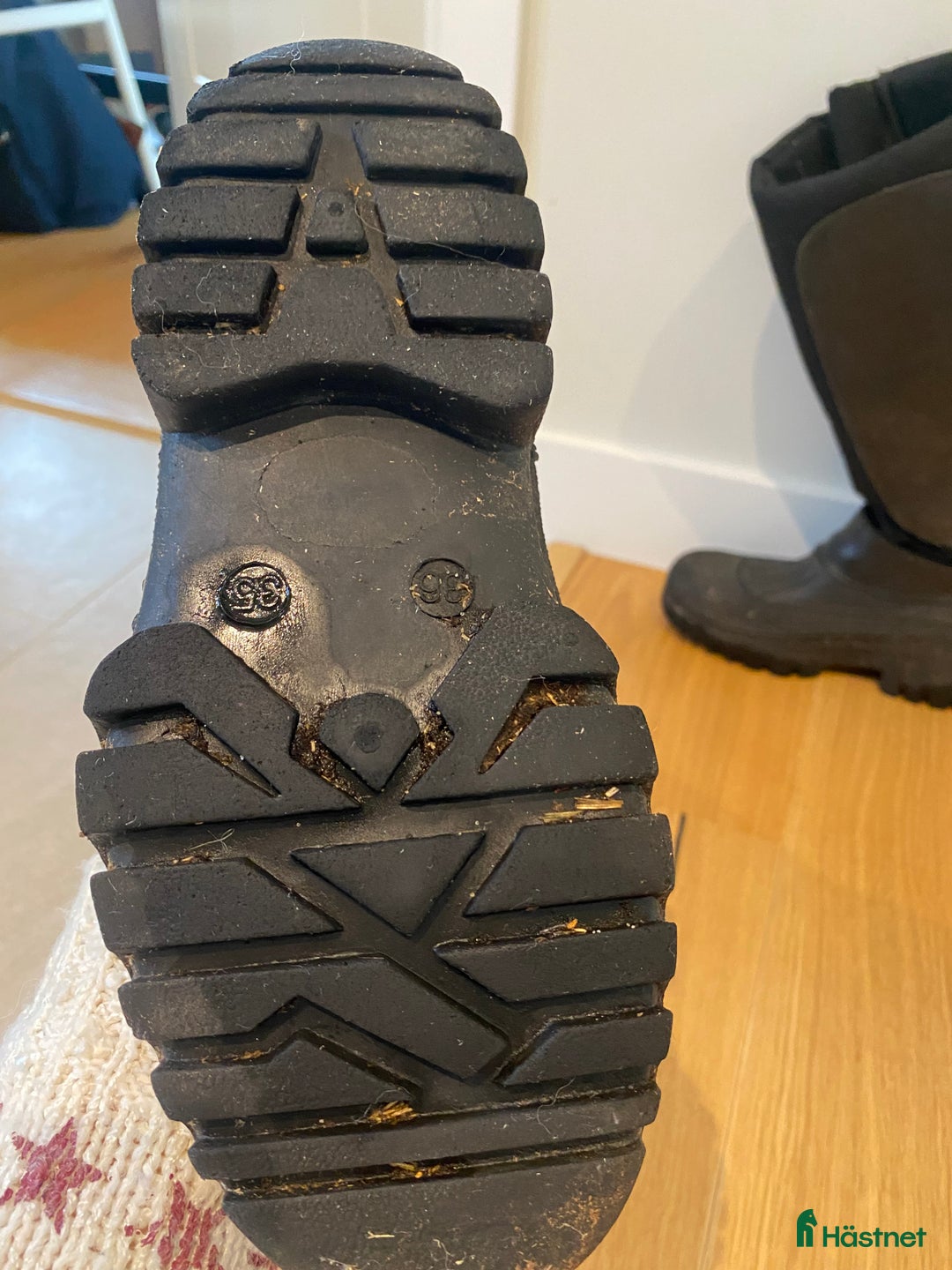 Ridstövlar ryttarutrustning till salu: Vinterridstövlar från Jacson i Älta - Annons 3