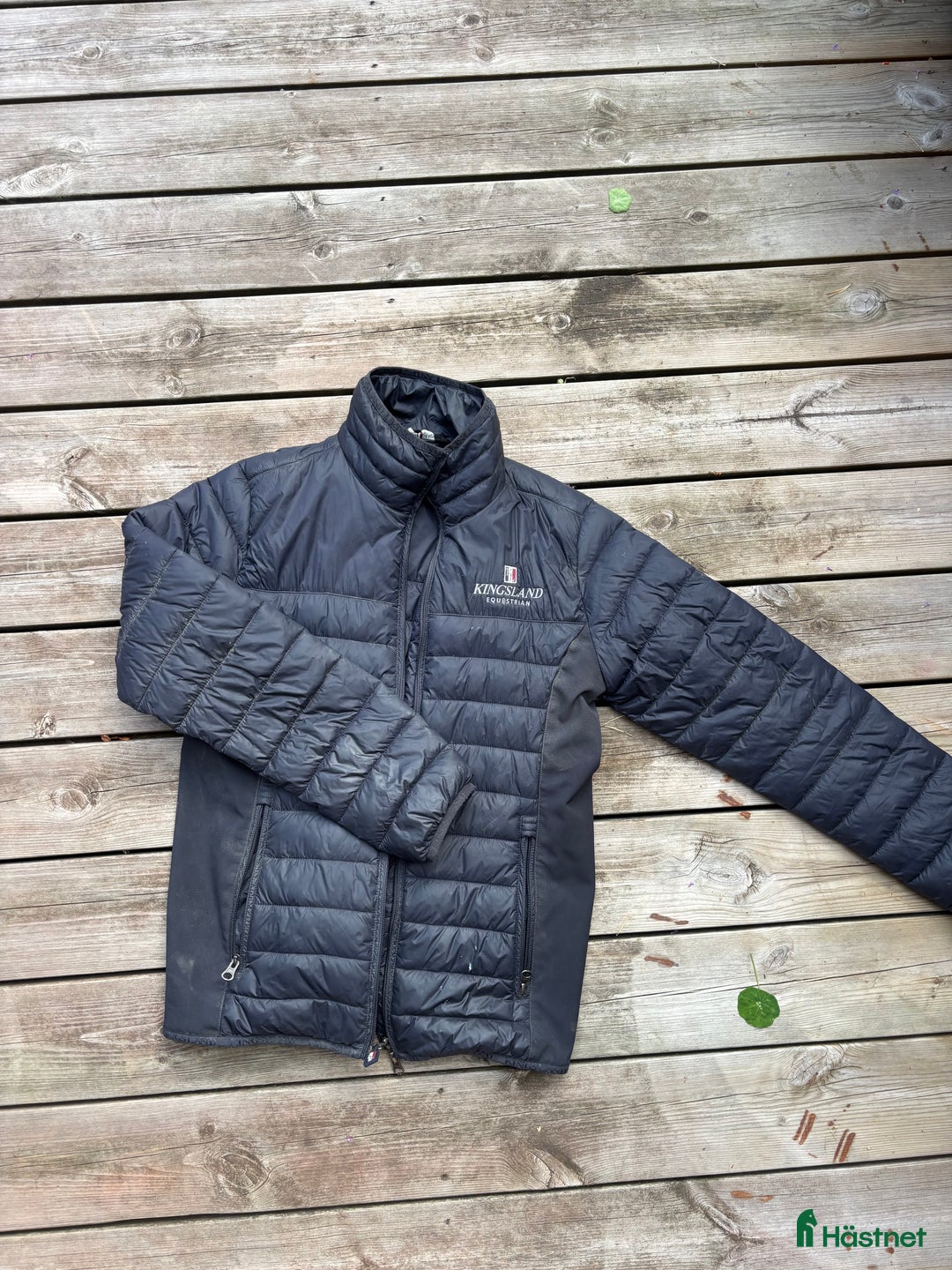 Jackor & Kavajer ryttarutrustning till salu: Snygga ridjackor  i Tyresö - Annons 1