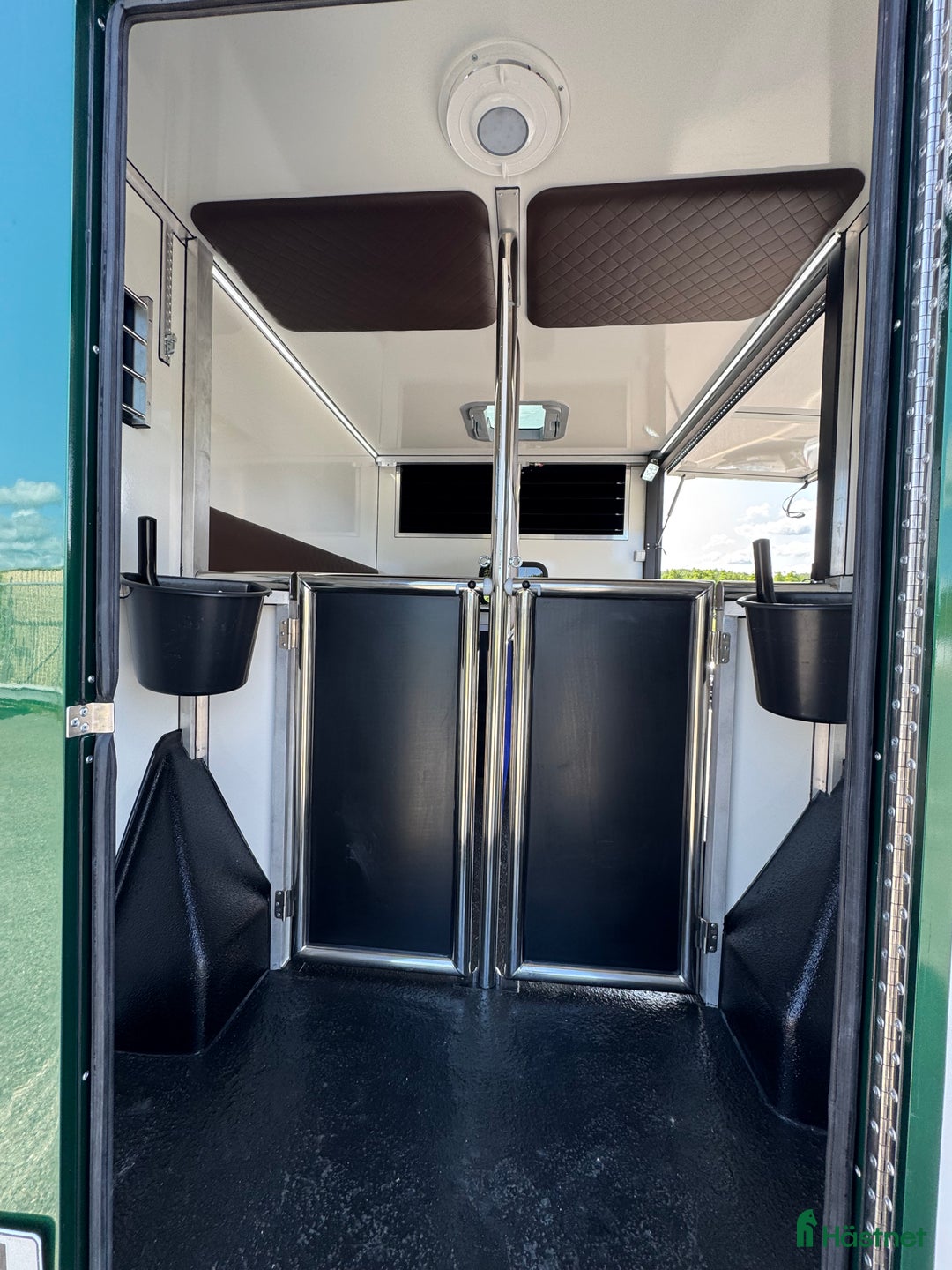 Hästlastbilar  fordon & transport till salu: Nybyggd Hästbuss Renault Master i Partille - Bild 18
