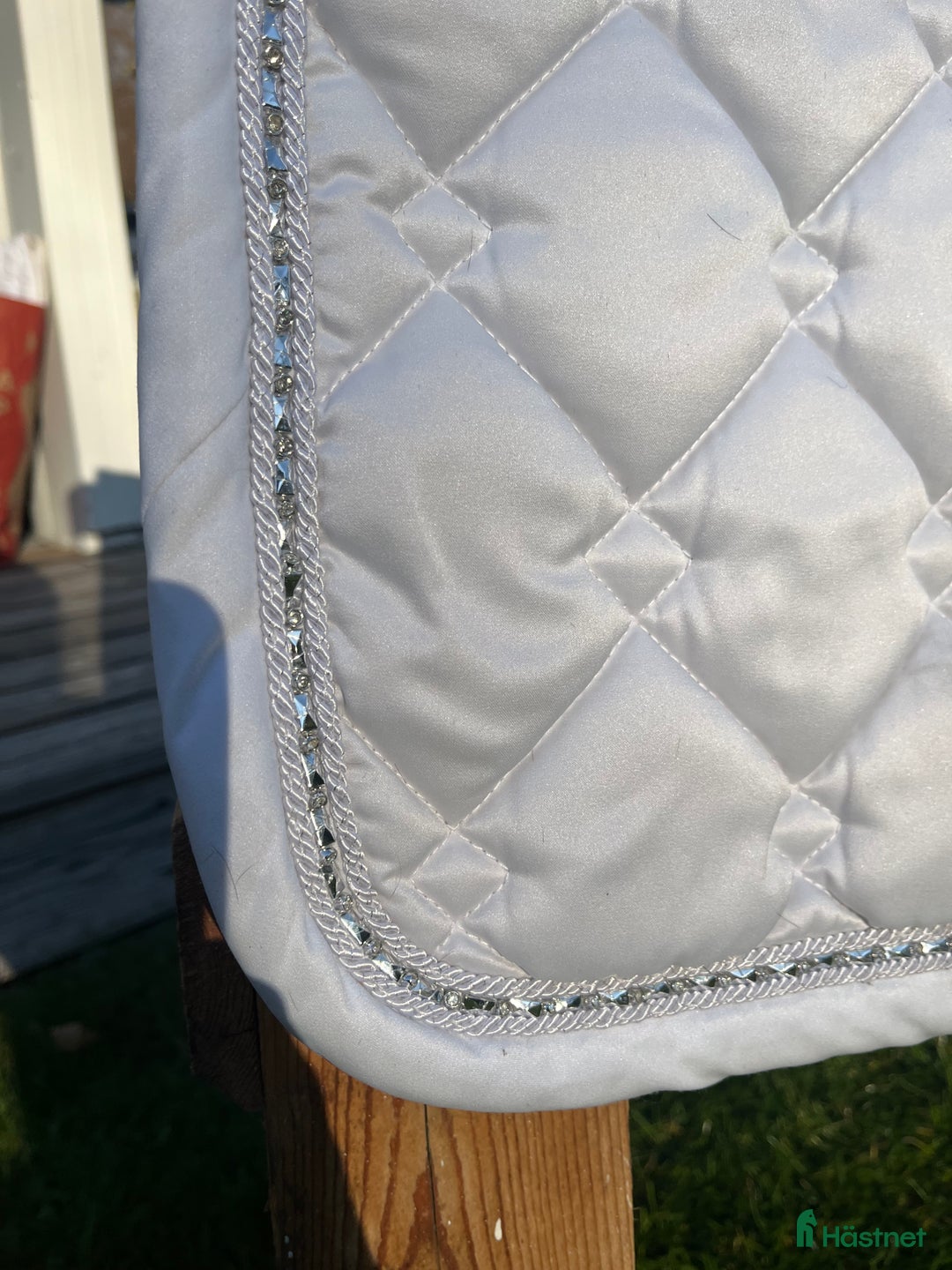 Schabrak & Vojlockar hästutrustning till salu: Horse Guard dressyrschabrak full i Linghem - Annons 2