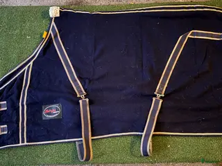 Täcken hästutrustning Fleecetäcke/ulltäcke i Norrtälje - Annons 13