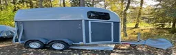 Hästtransporter  fordon & transport till salu: Tvåhästars släp årsmodell 2016 i Täby - Annons 1