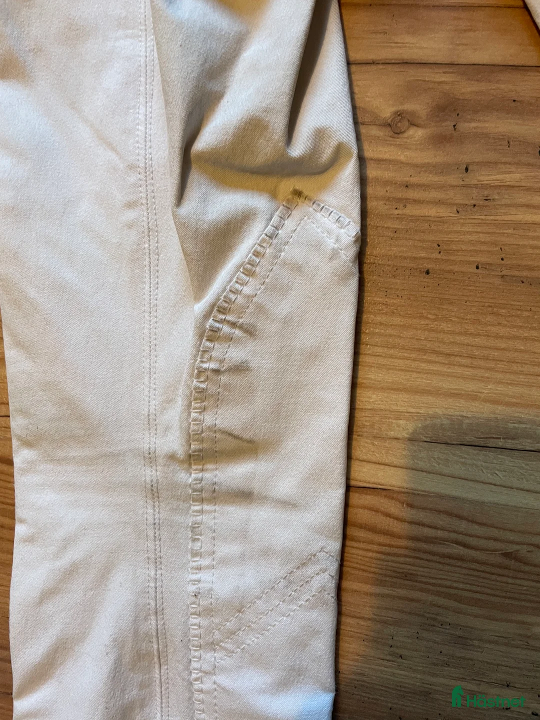 Ridbyxor ryttarutrustning till salu: Fina vita ridbyxor i Rättvik - Annons 5