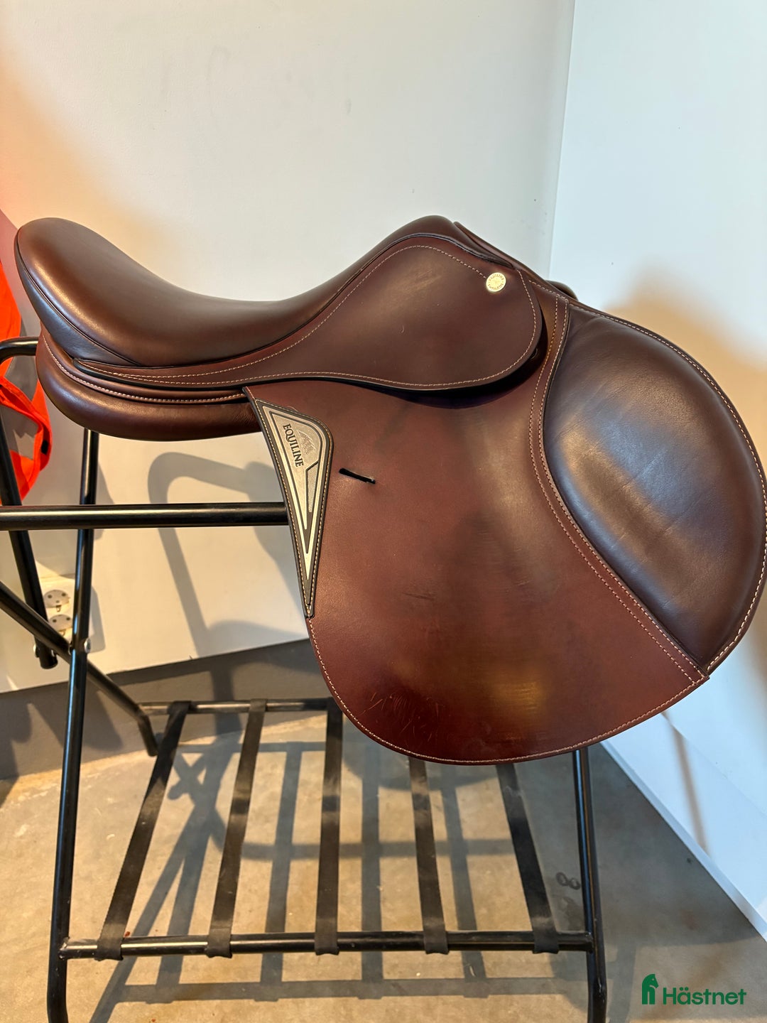 Sadlar hästutrustning till salu: Hoppsadel Equiline Talent 16 tum vid:L  i Tierp - Annons 4