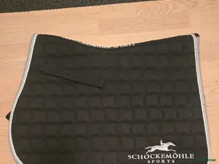 Schabrak & Vojlockar hästutrustning till salu: Schabrak Schockemöhle i Gävle - Annons 3