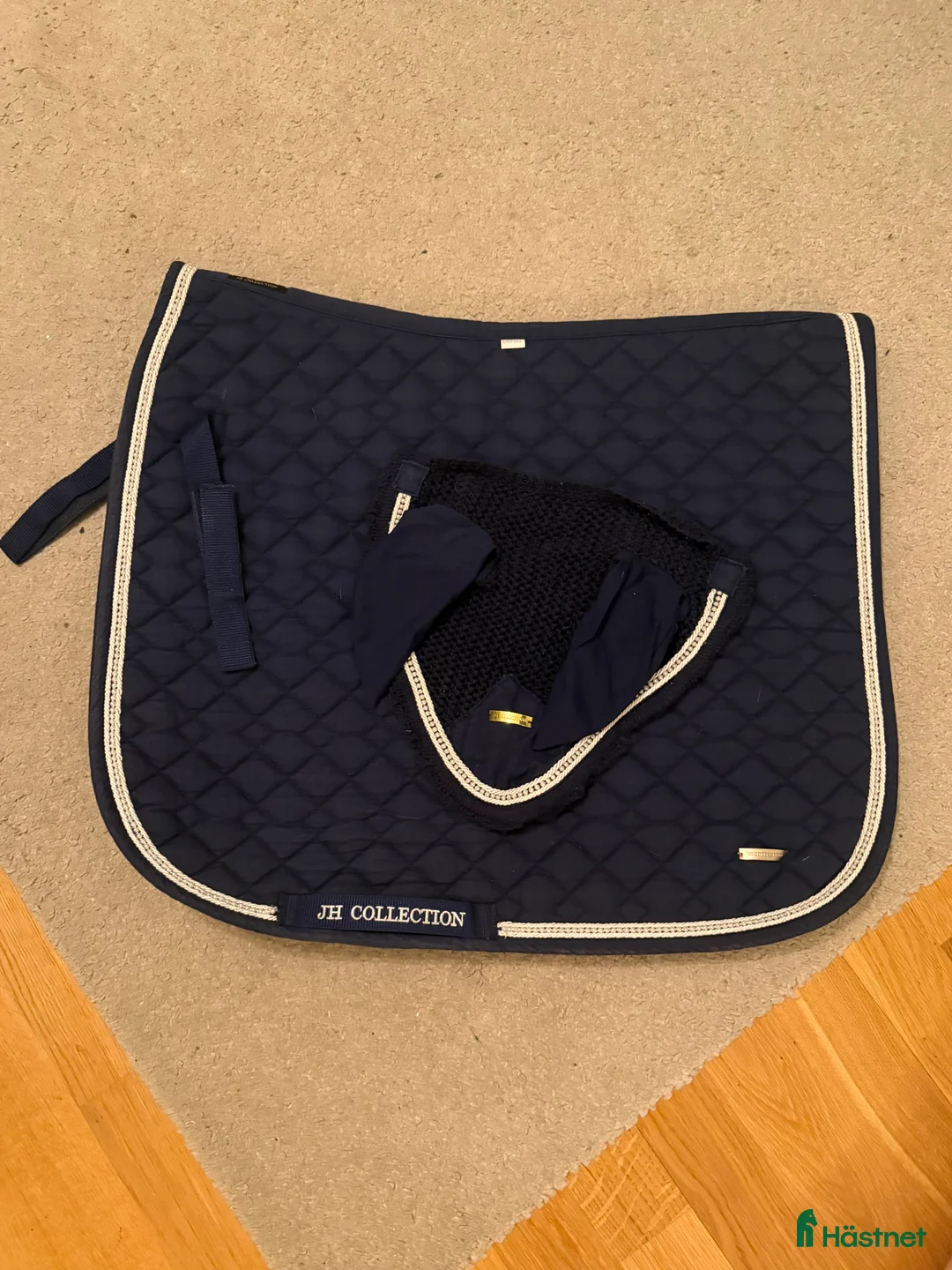 Schabrak & Vojlockar hästutrustning till salu: JH Collection schabrak i Nacka - Annons 1