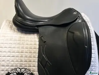 Sadlar hästutrustning Dressyrsadel Prestige Philosophy i Uppsala - Annons 6