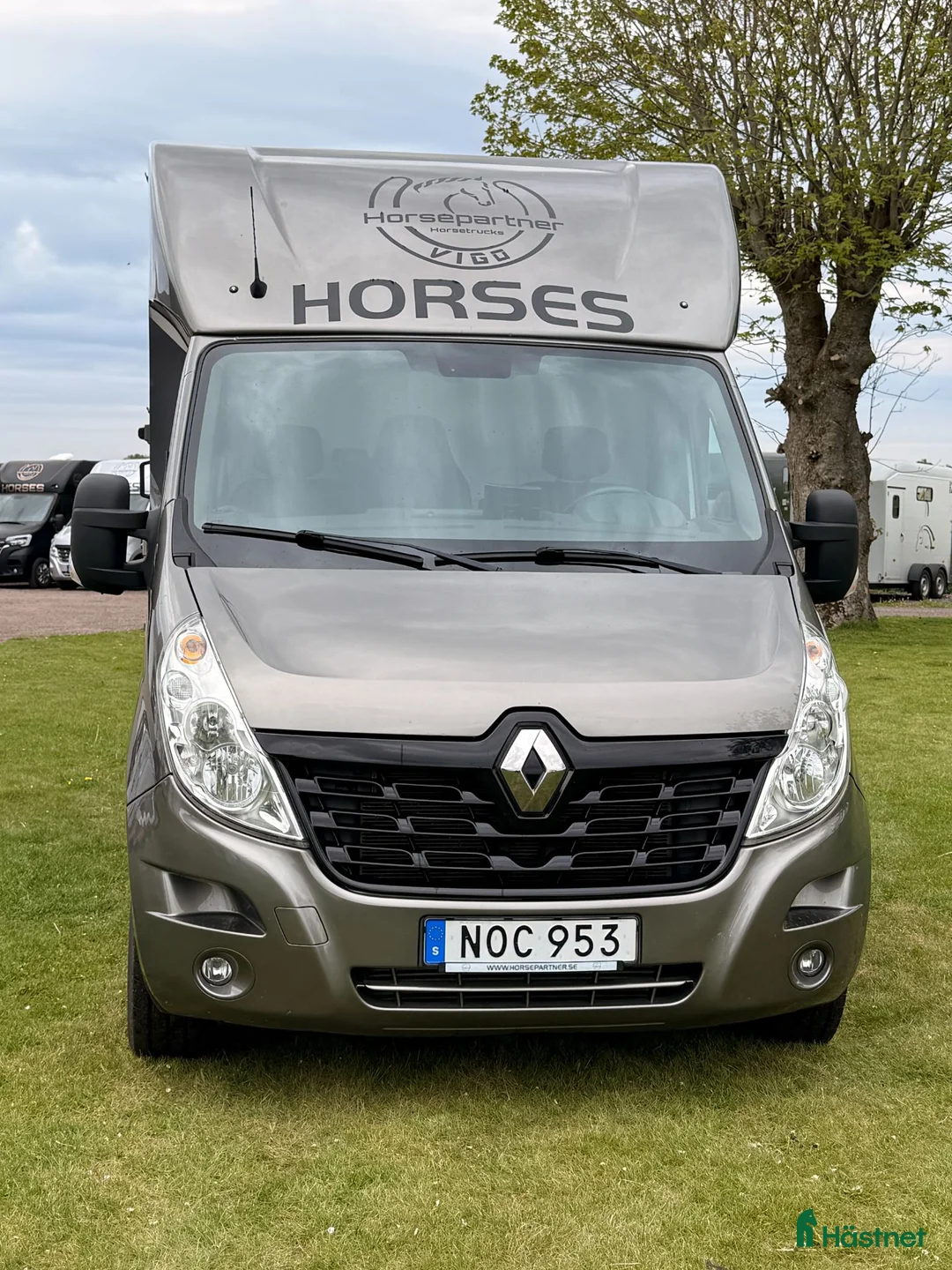 Hästlastbilar  fordon & transport till salu: Hästlastbil - Renault HORSEPARTNER VIGO - Annons 2